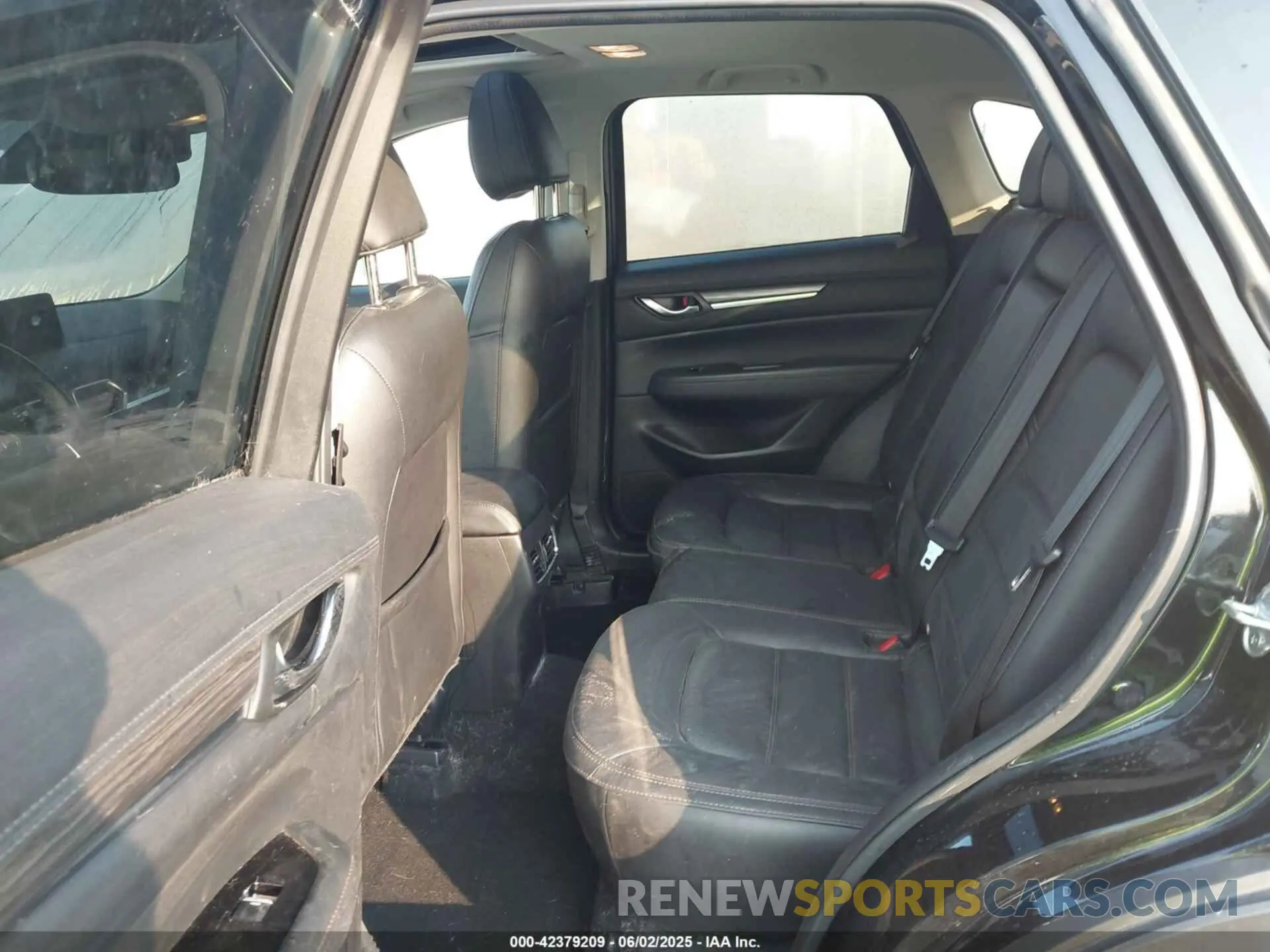 8 Photograph of a damaged car JM3KFBEMXN0552070 MAZDA CX-5 2022