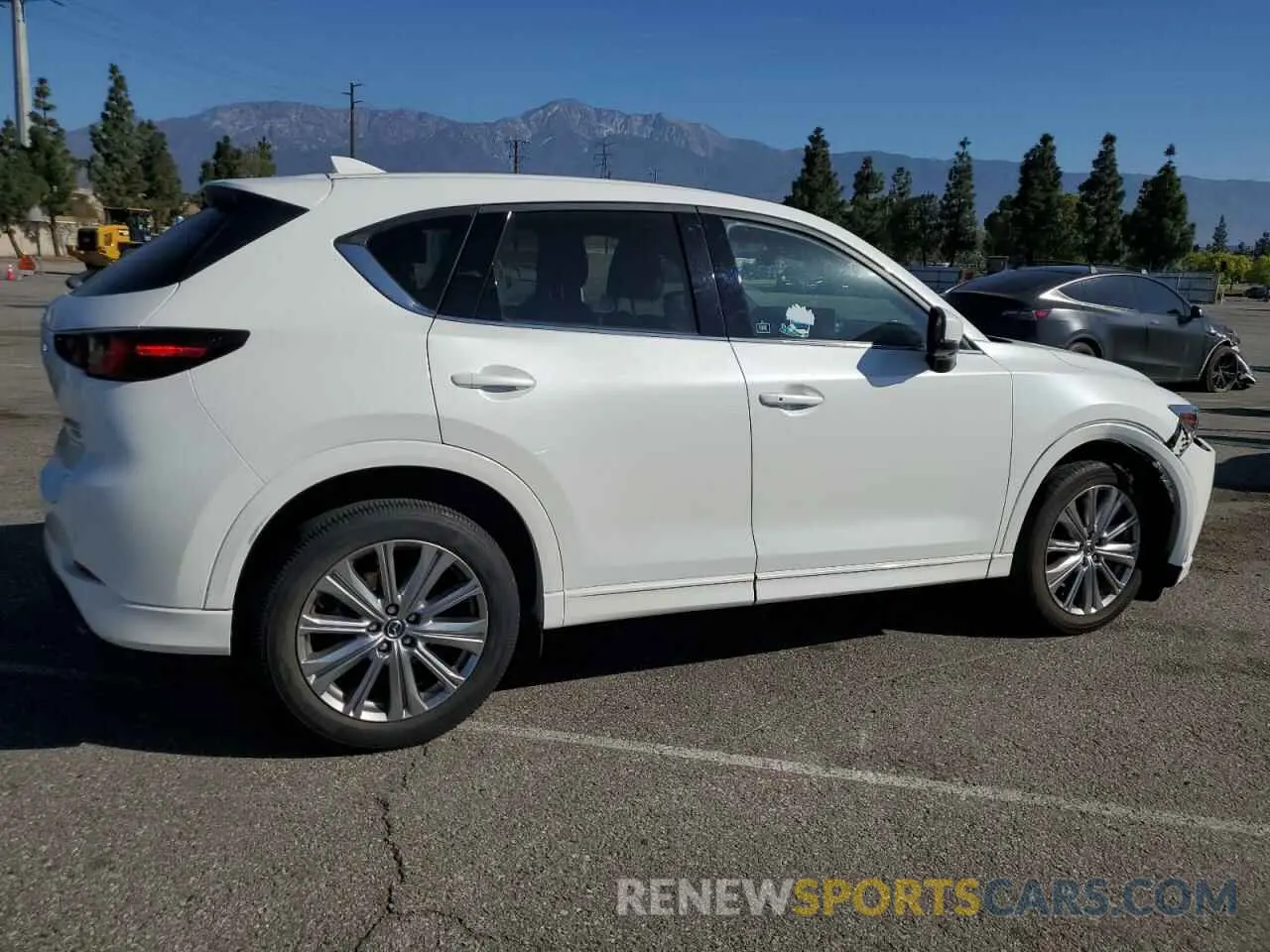 3 Photograph of a damaged car JM3KFBXY4N0608116 MAZDA CX-5 2022