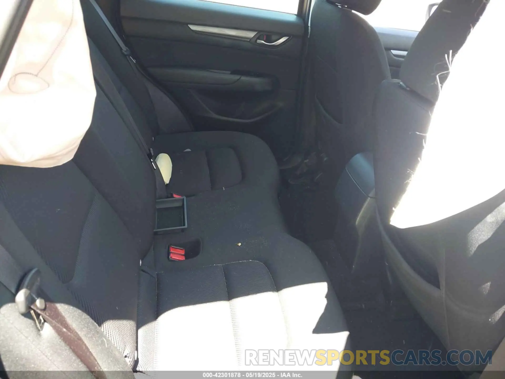 8 Photograph of a damaged car JM3KFBAM1P0281800 MAZDA CX-5 2023