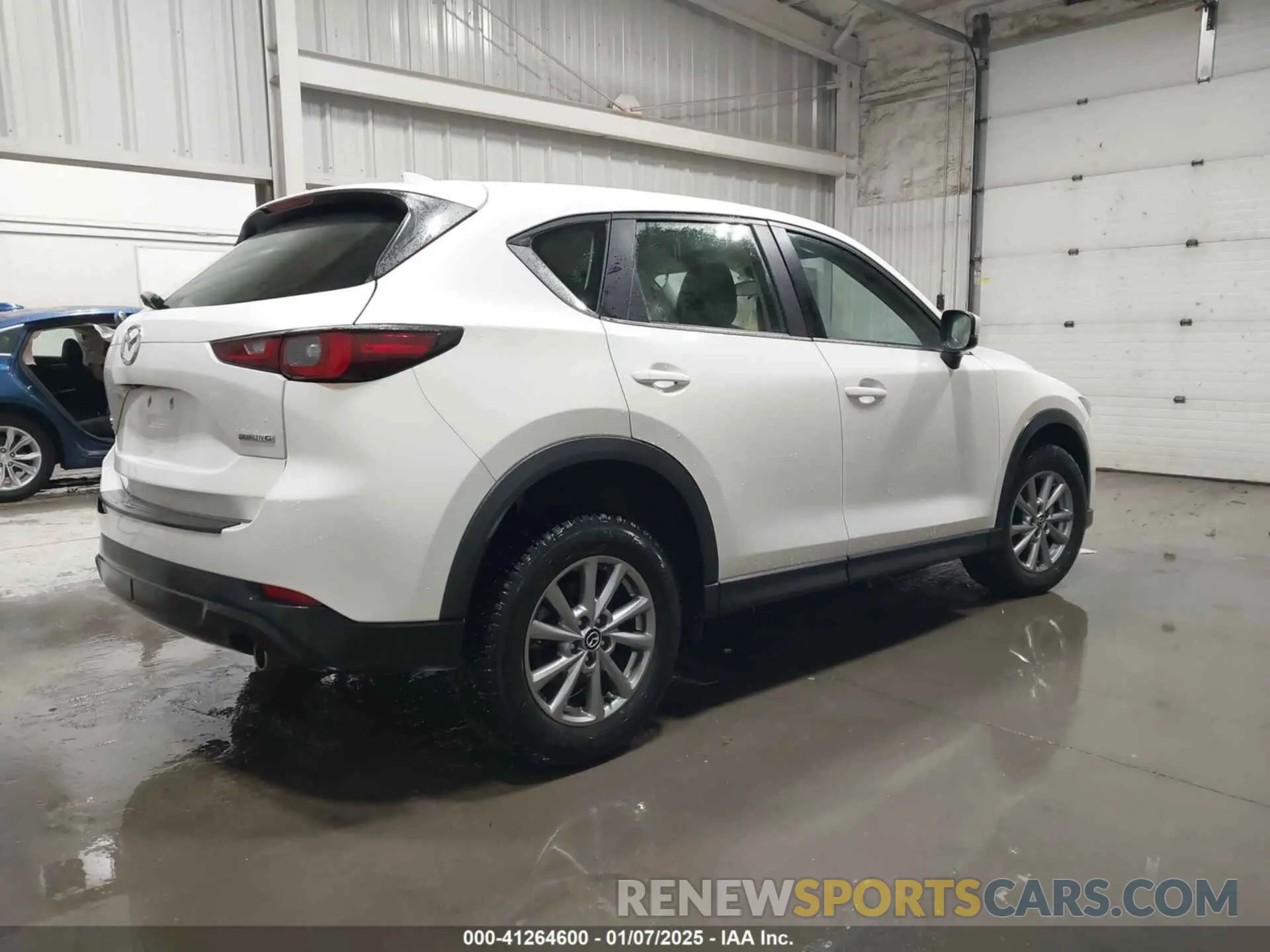 4 Photograph of a damaged car JM3KFBAM3P0237118 MAZDA CX-5 2023