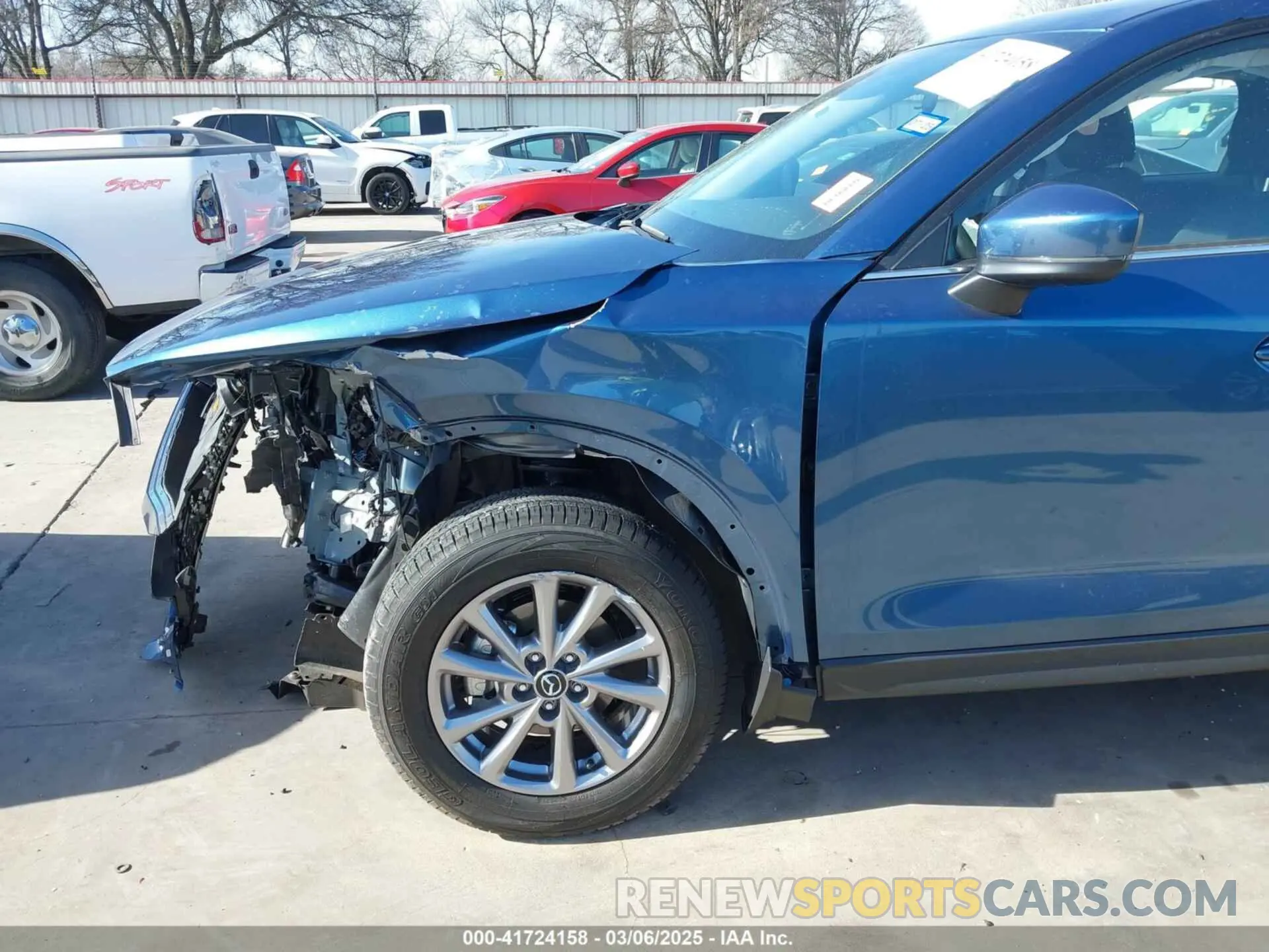 17 Photograph of a damaged car JM3KFBAM4P0281628 MAZDA CX-5 2023