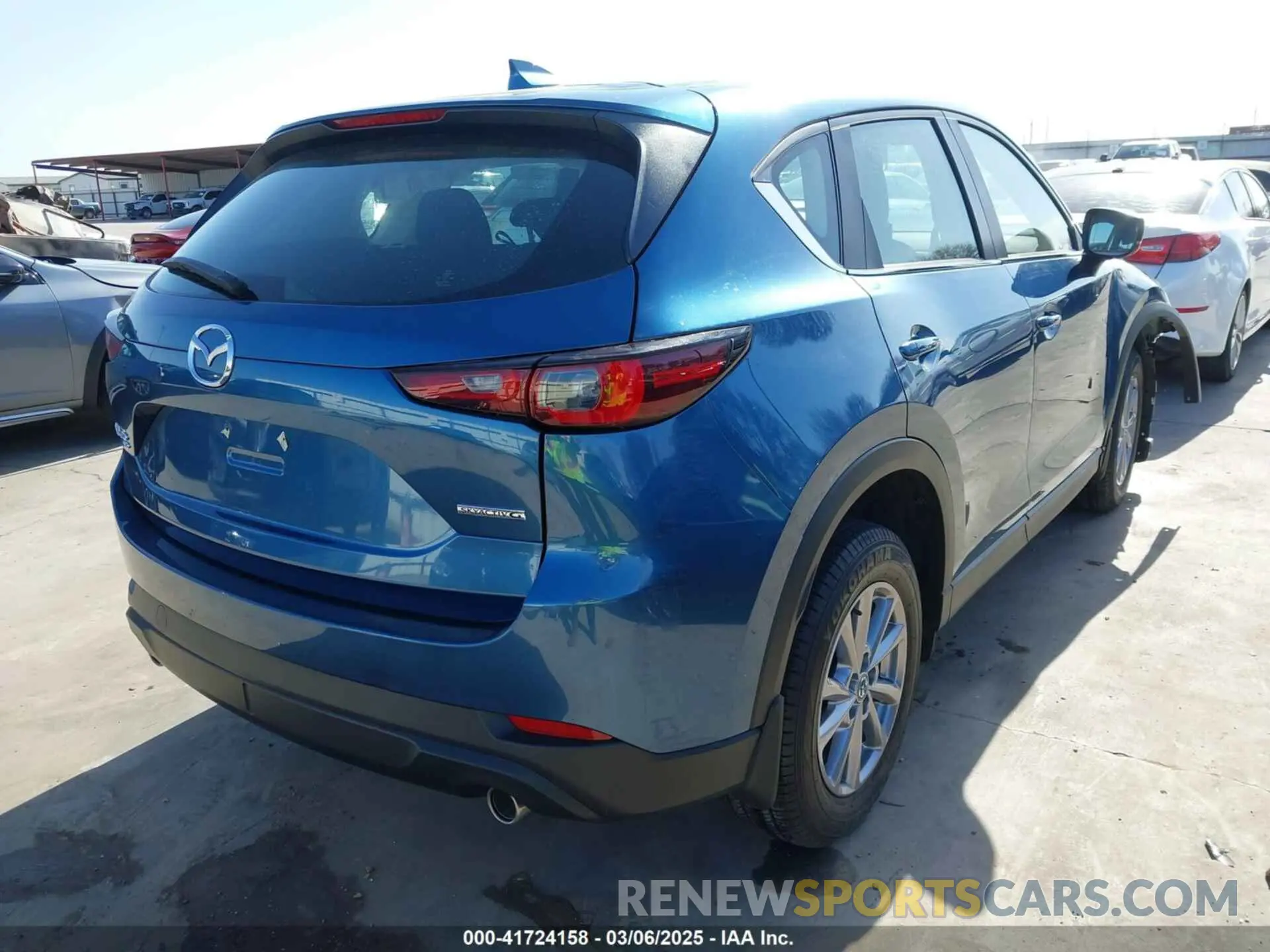 4 Photograph of a damaged car JM3KFBAM4P0281628 MAZDA CX-5 2023