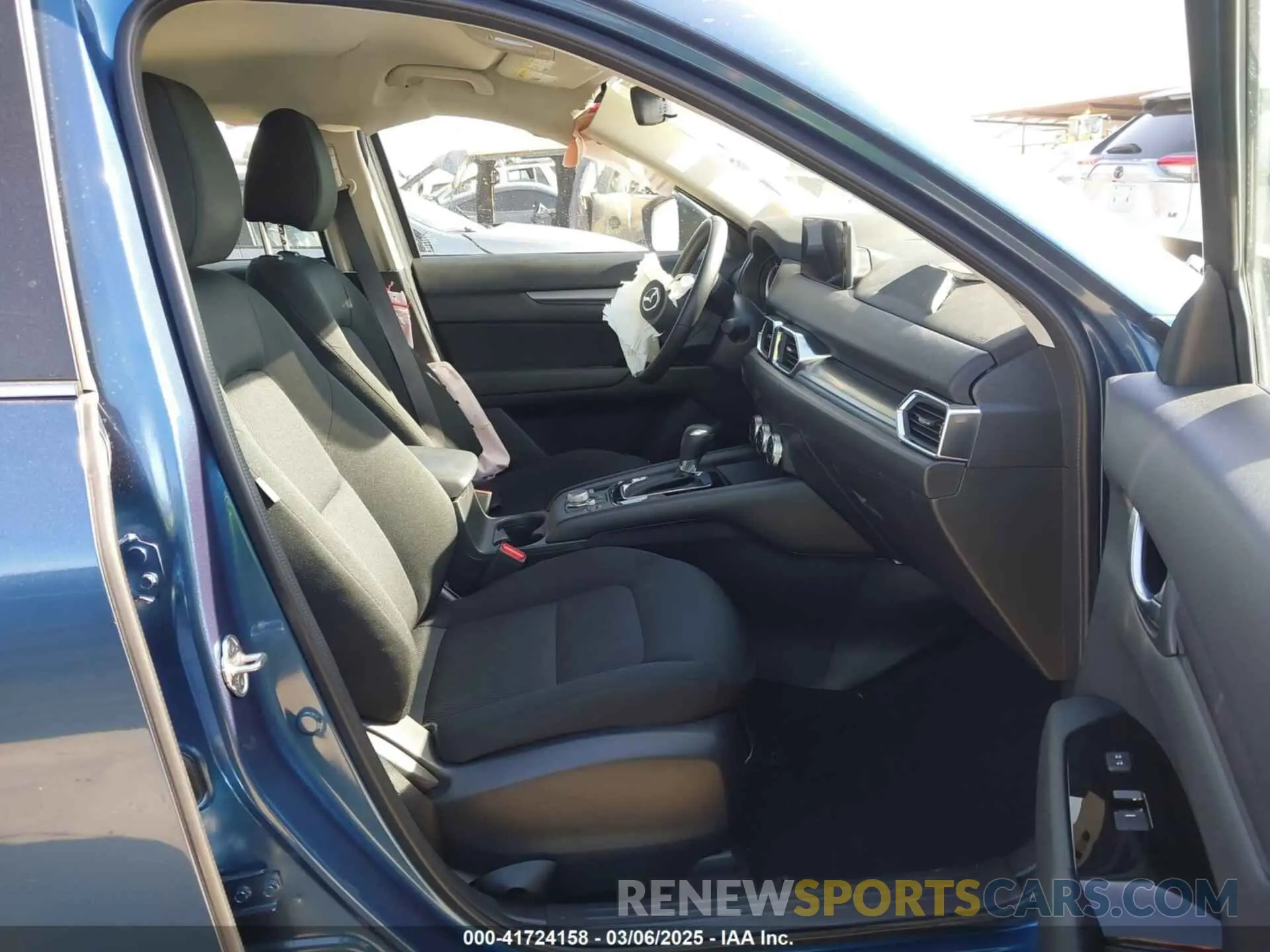 5 Photograph of a damaged car JM3KFBAM4P0281628 MAZDA CX-5 2023