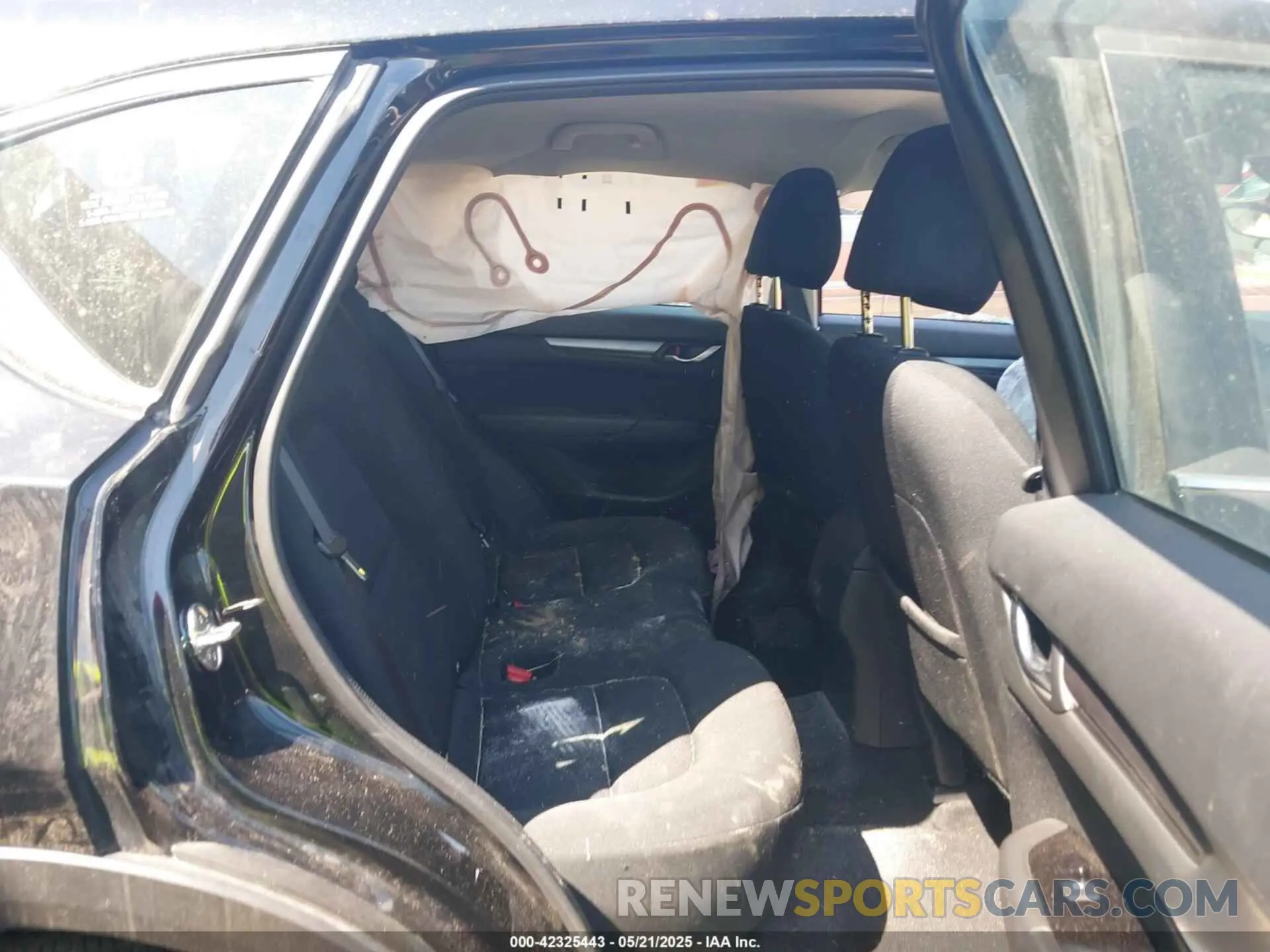 8 Photograph of a damaged car JM3KFBAM5P0259198 MAZDA CX-5 2023