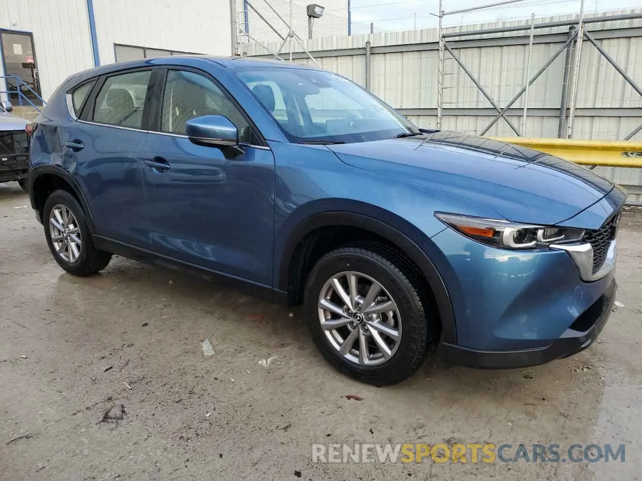 4 Photograph of a damaged car JM3KFBAM9P0276666 MAZDA CX-5 2023