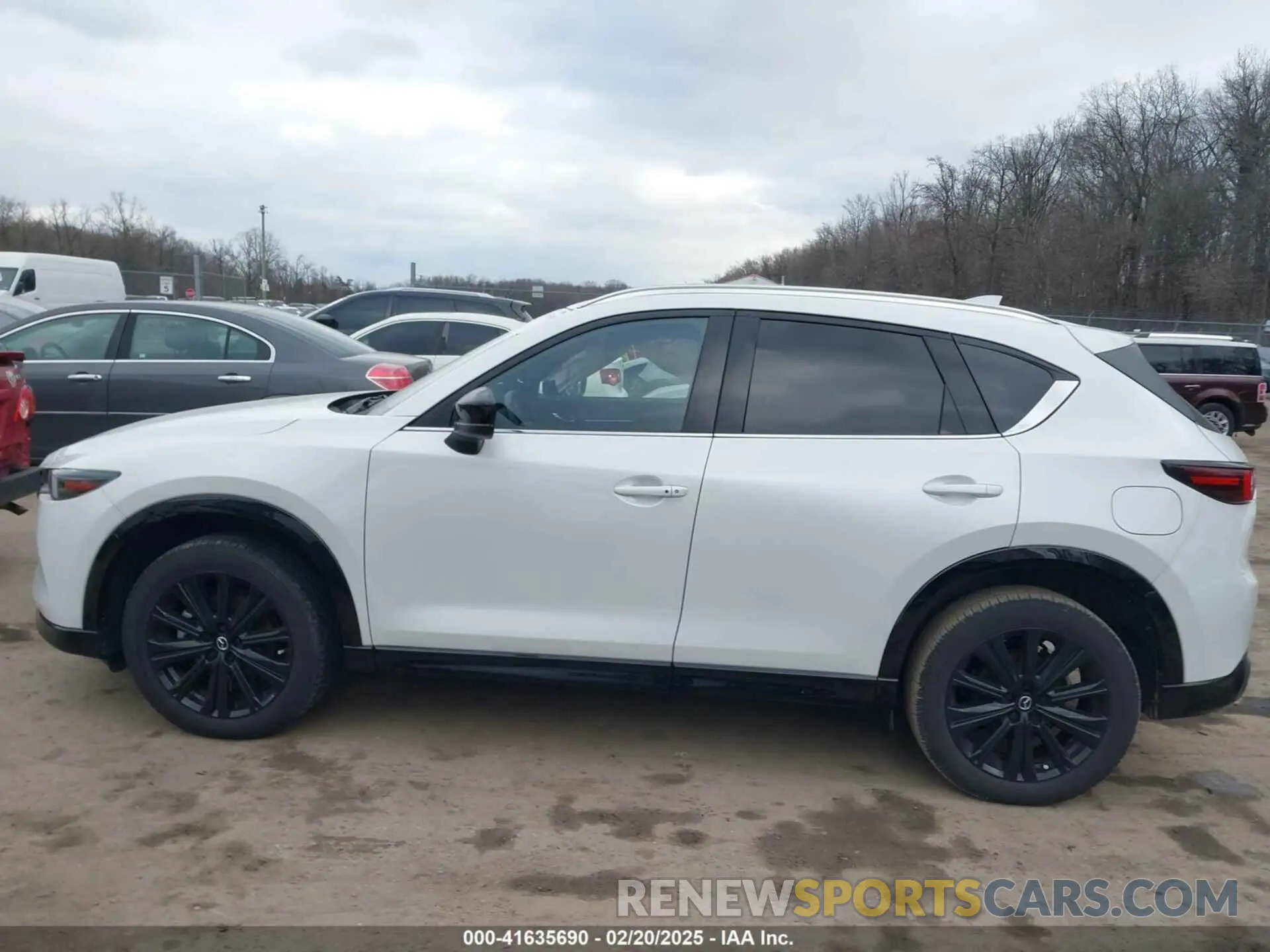 14 Photograph of a damaged car JM3KFBAY4P0181371 MAZDA CX-5 2023