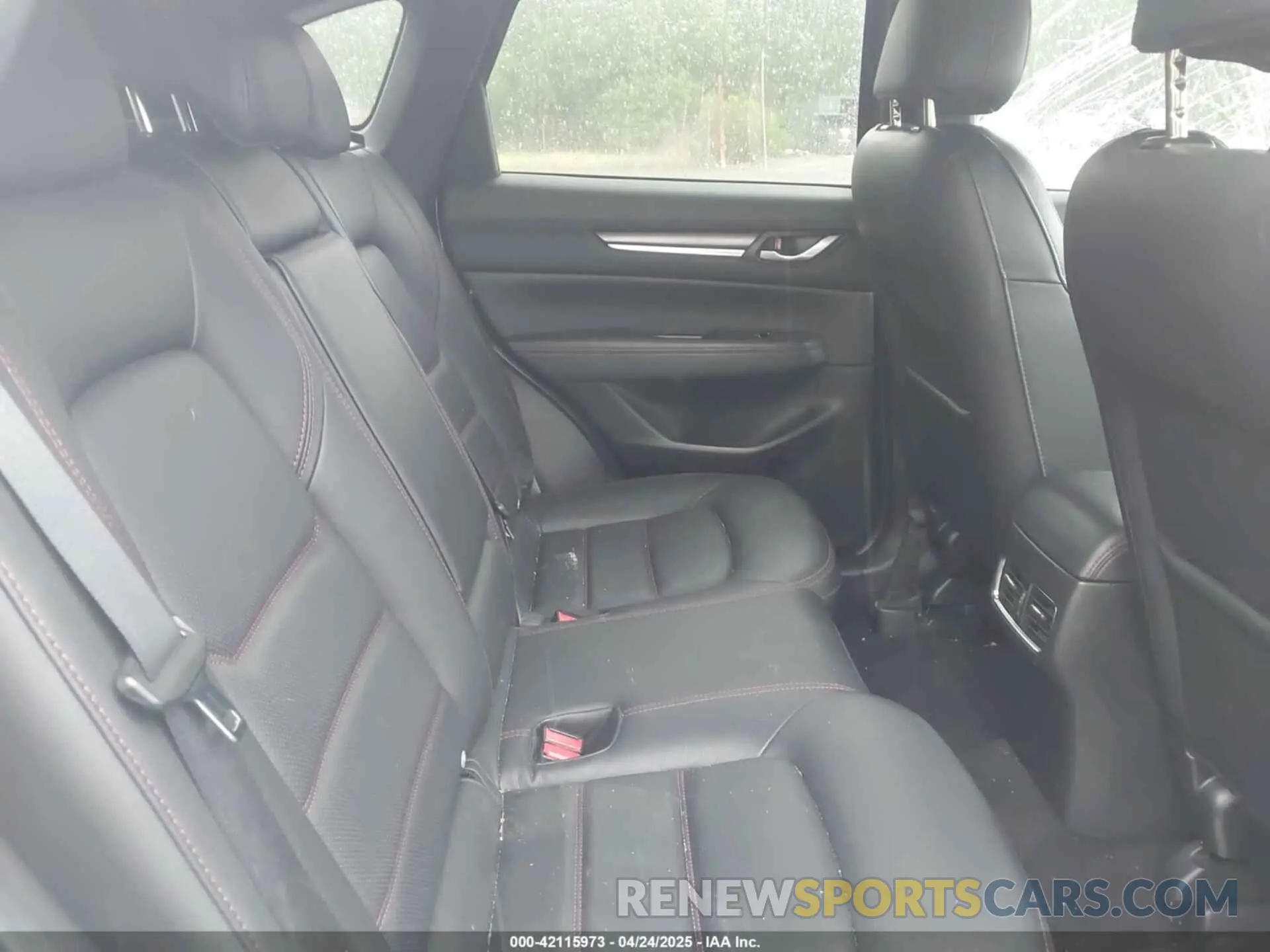 8 Photograph of a damaged car JM3KFBAY4P0264086 MAZDA CX-5 2023
