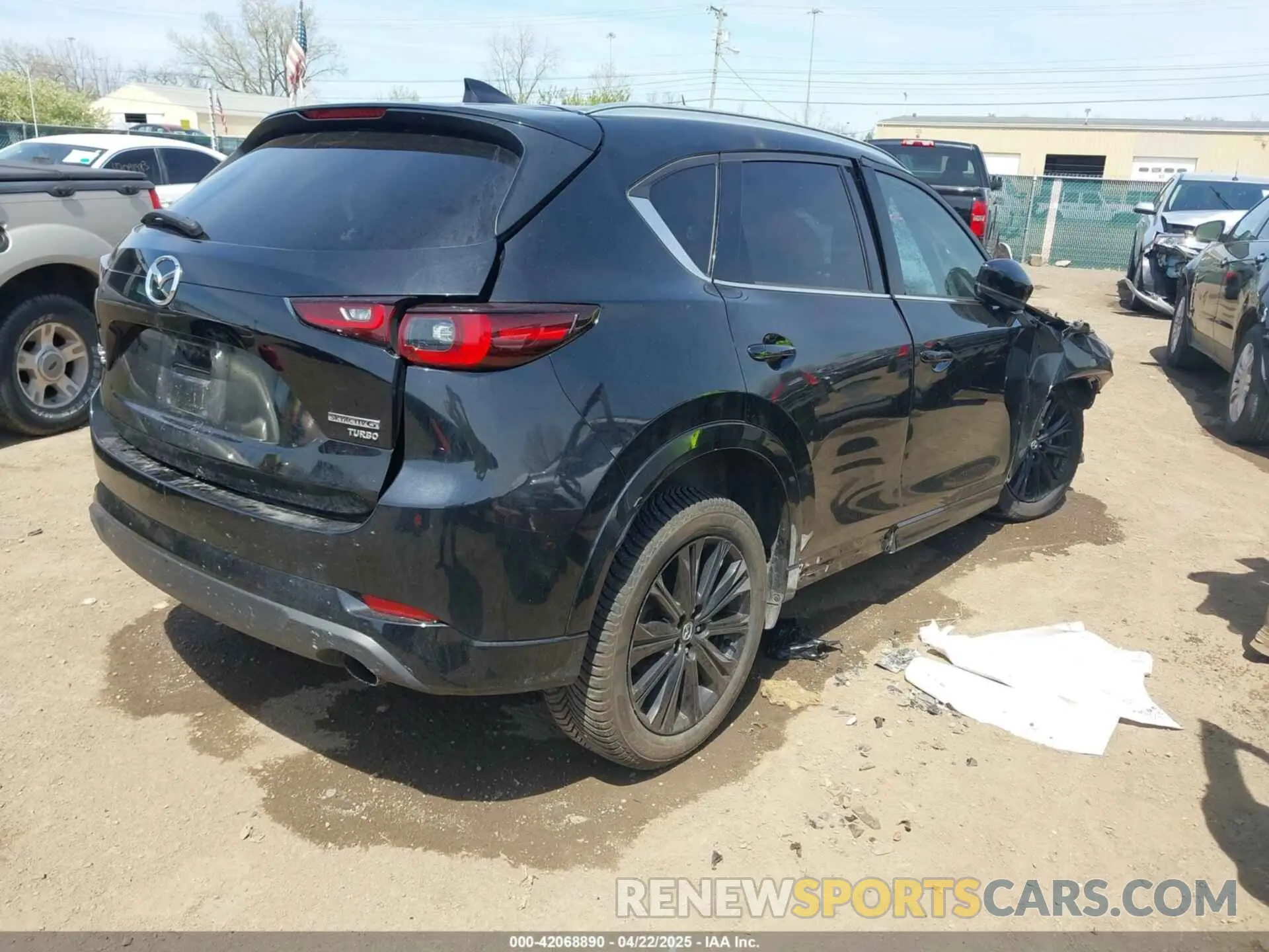 4 Photograph of a damaged car JM3KFBAY6P0121270 MAZDA CX-5 2023