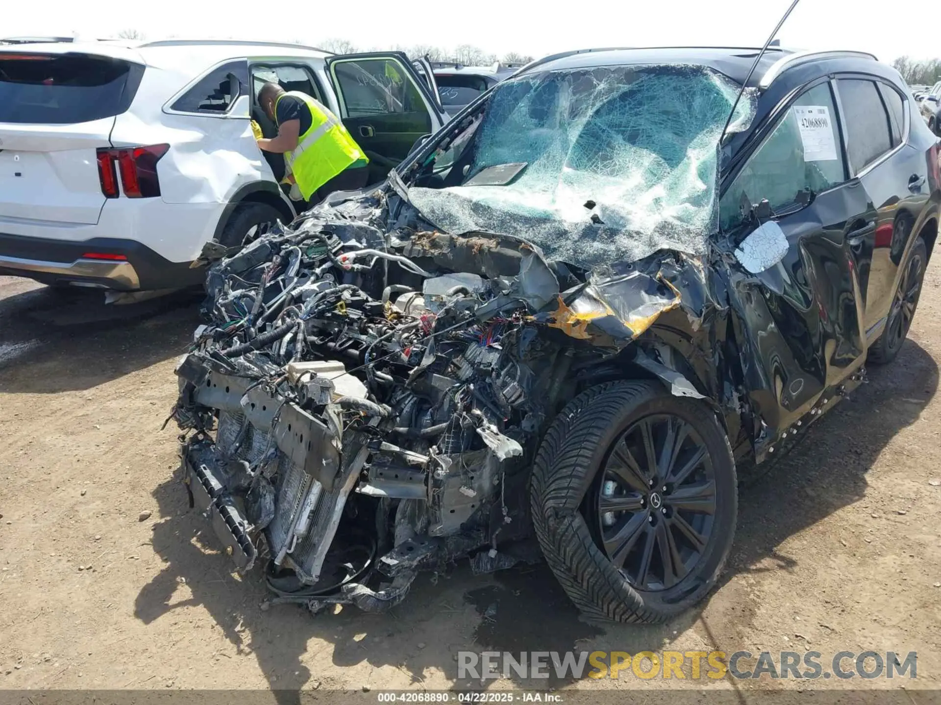 6 Photograph of a damaged car JM3KFBAY6P0121270 MAZDA CX-5 2023