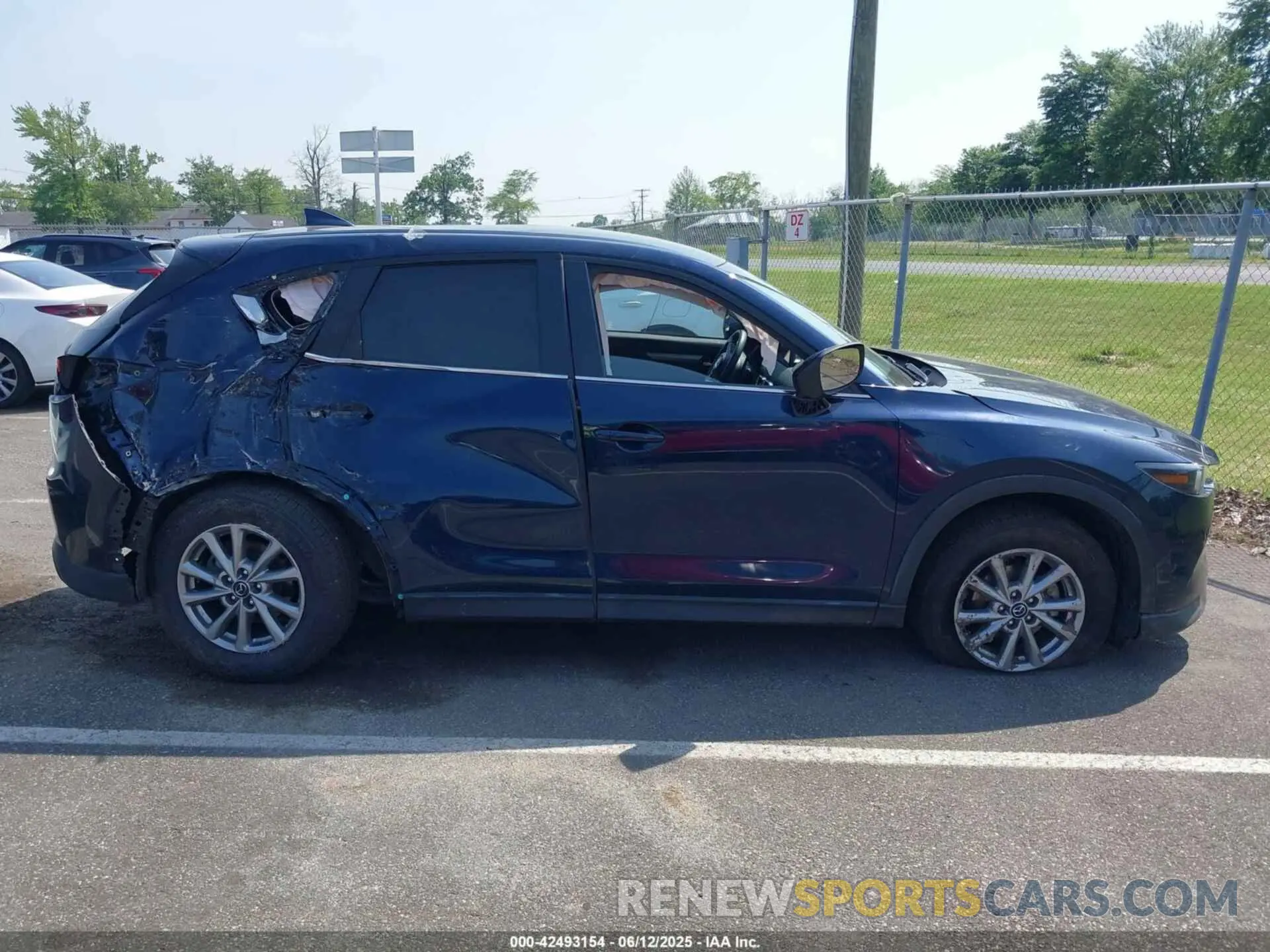 13 Photograph of a damaged car JM3KFBBM0P0195506 MAZDA CX-5 2023