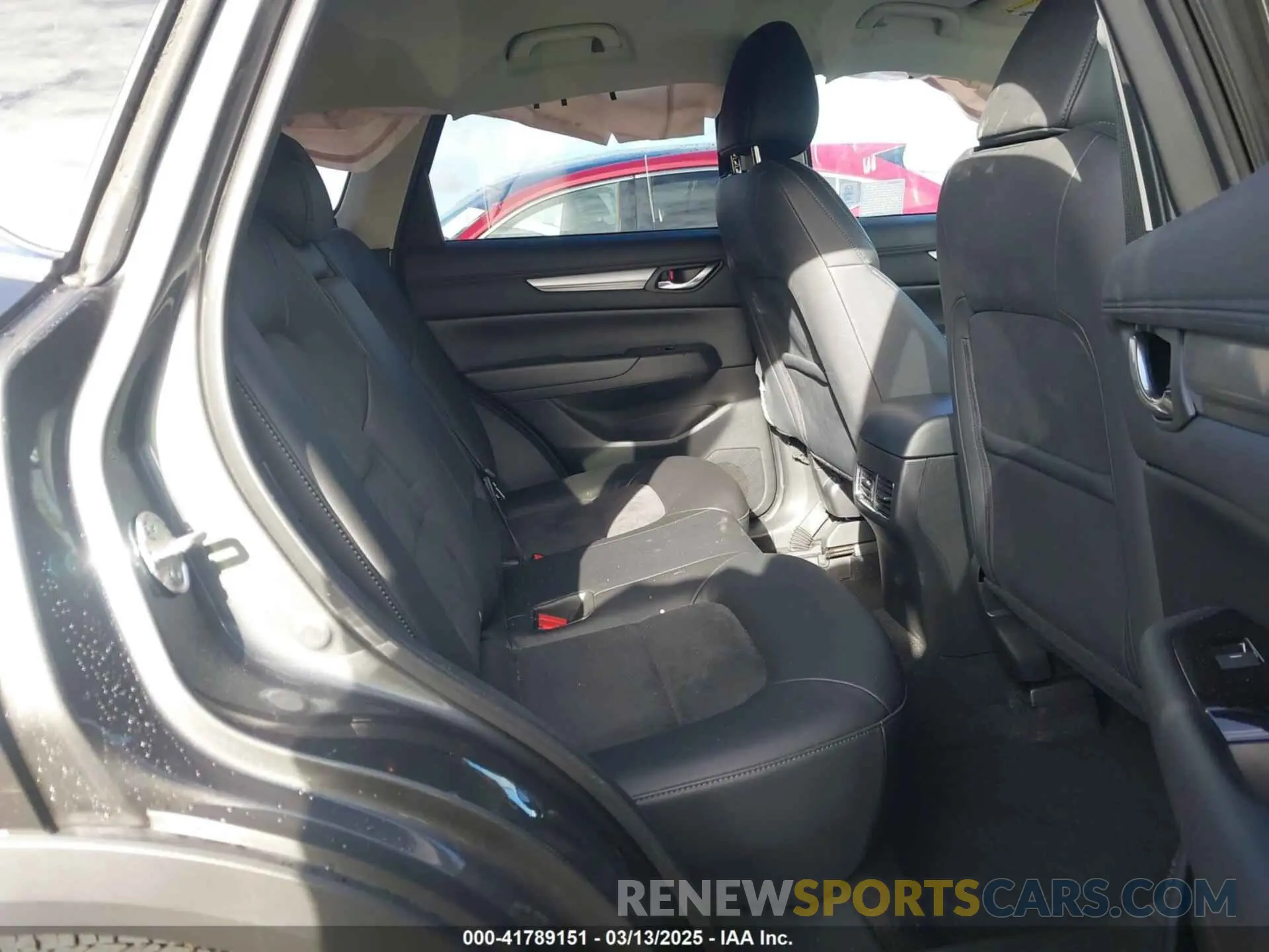 8 Photograph of a damaged car JM3KFBBM1P0142605 MAZDA CX-5 2023
