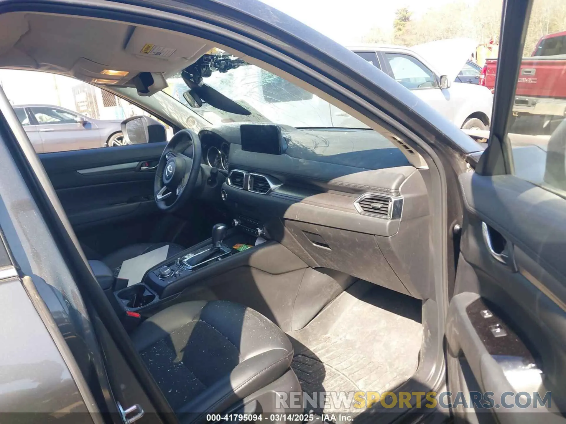 5 Photograph of a damaged car JM3KFBBM2P0161289 MAZDA CX-5 2023