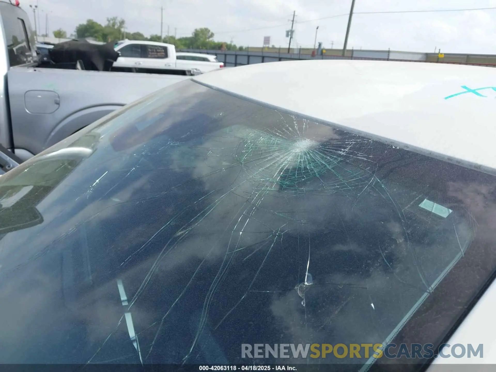 6 Photograph of a damaged car JM3KFBBM4P0164680 MAZDA CX-5 2023