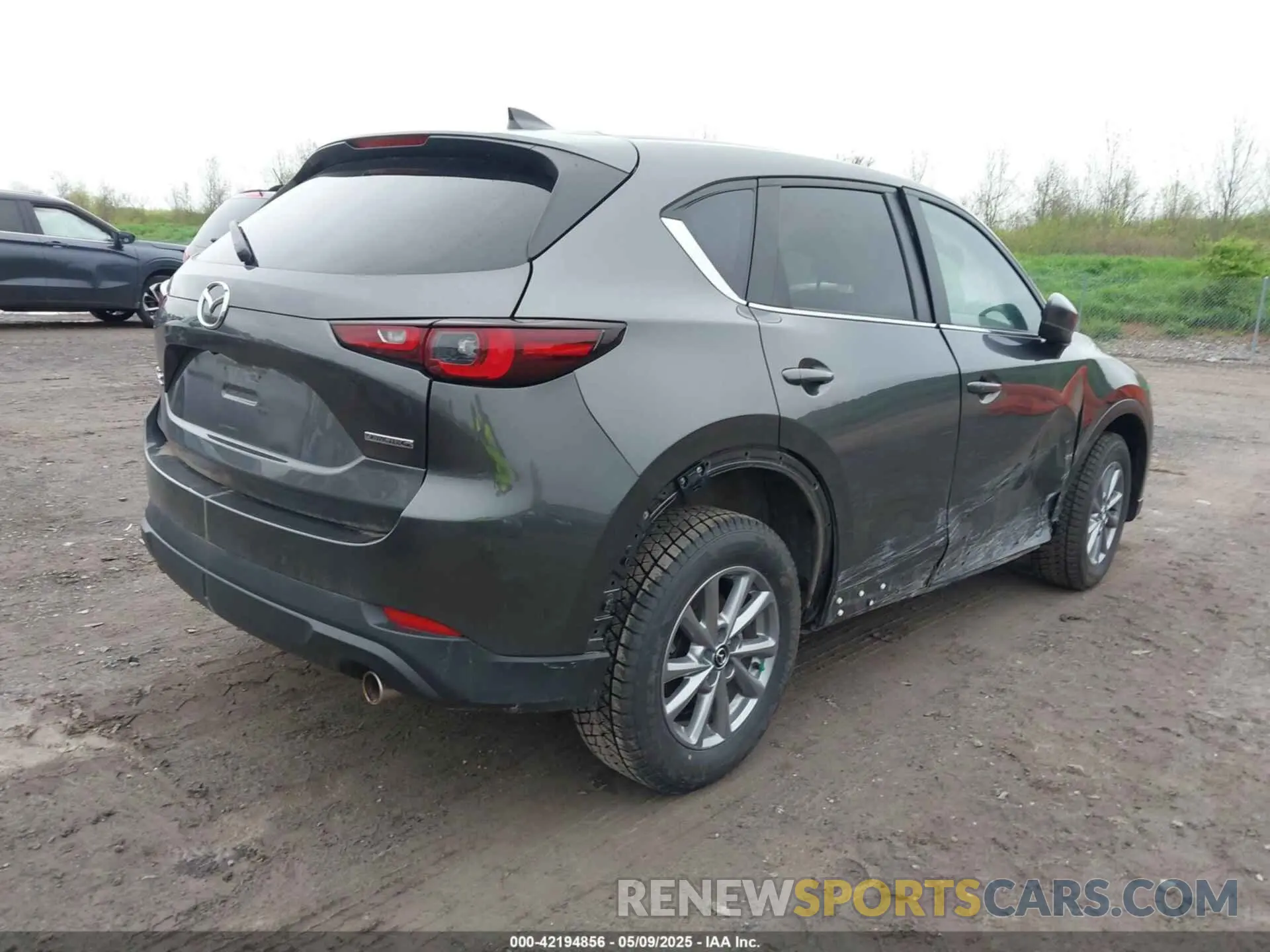 4 Photograph of a damaged car JM3KFBBM4P0228412 MAZDA CX-5 2023