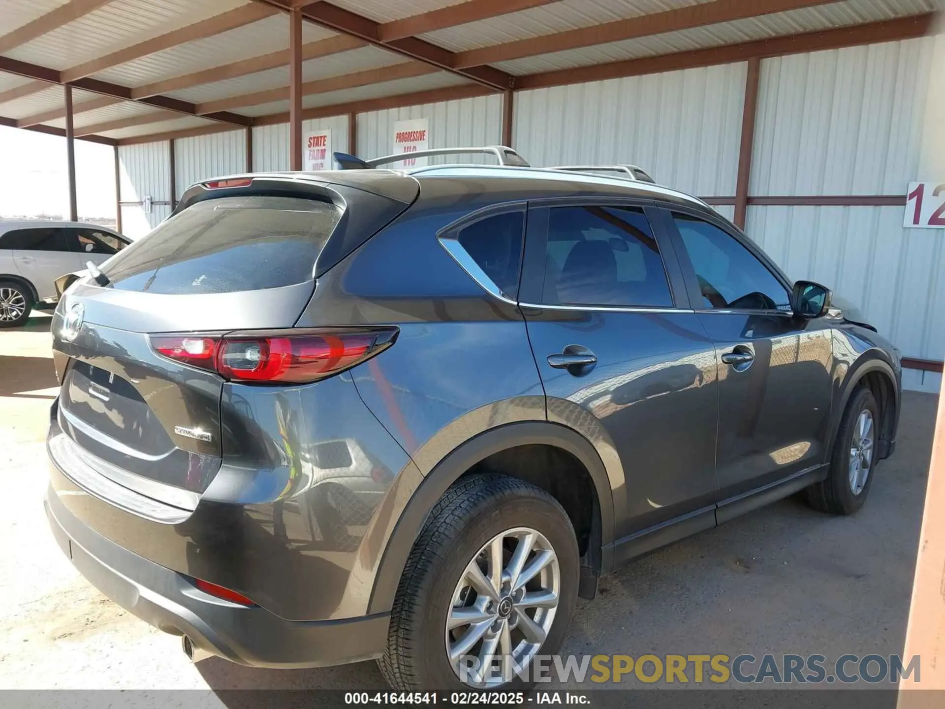 13 Photograph of a damaged car JM3KFBBM4P0291283 MAZDA CX-5 2023