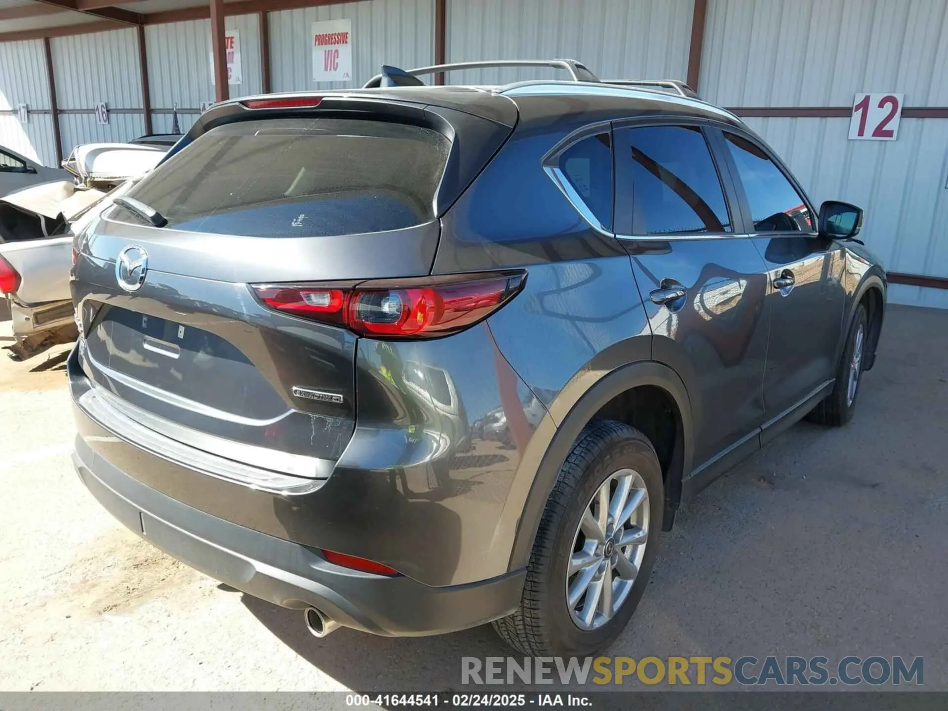 4 Photograph of a damaged car JM3KFBBM4P0291283 MAZDA CX-5 2023
