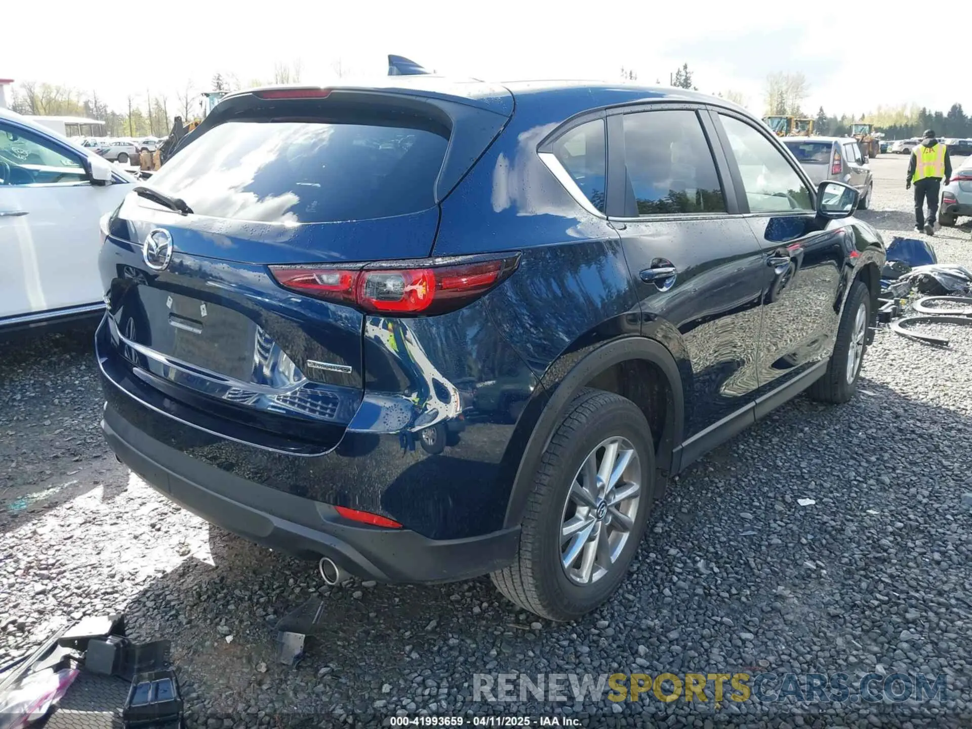 4 Photograph of a damaged car JM3KFBBM5P0150836 MAZDA CX-5 2023