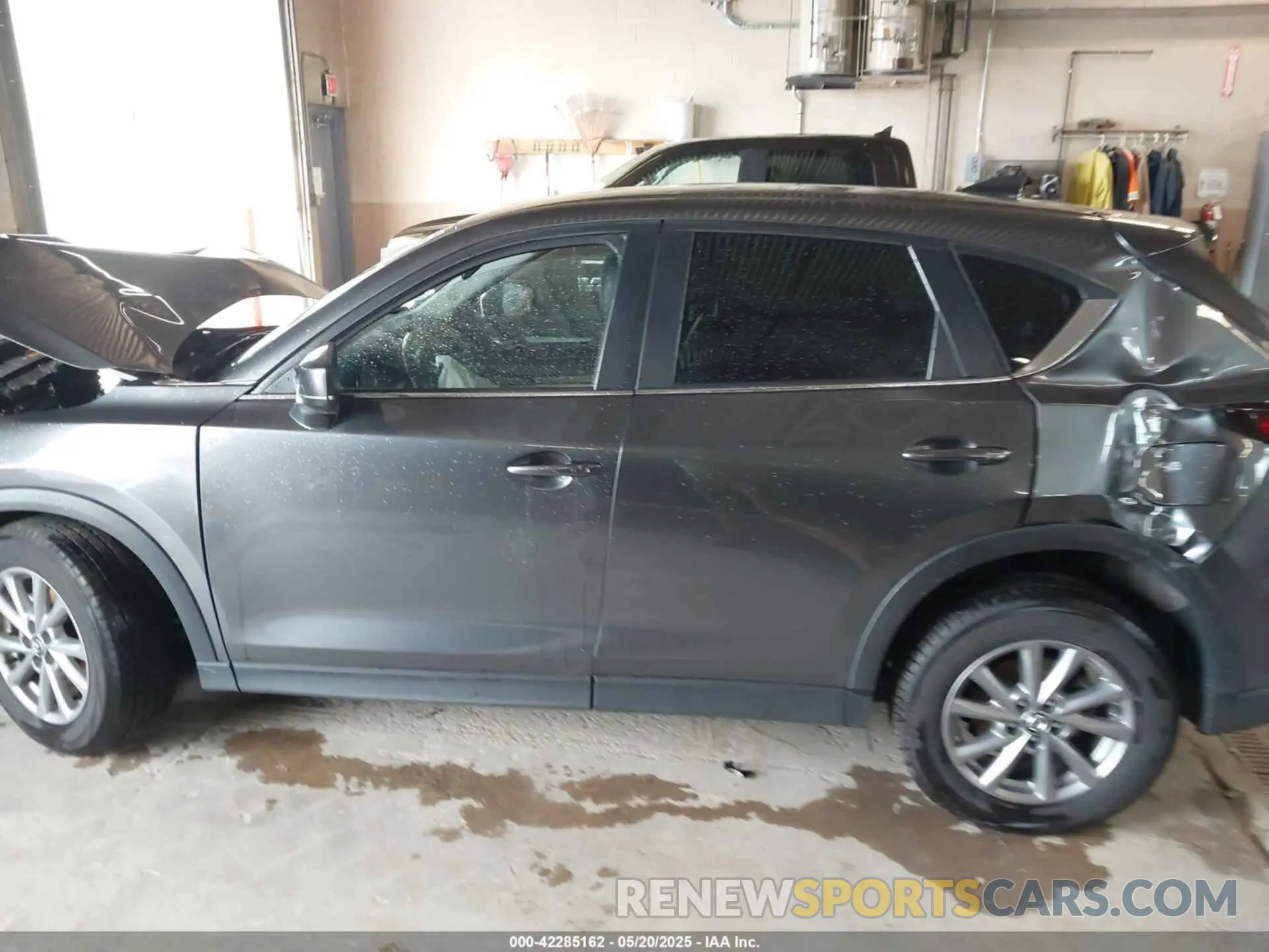13 Photograph of a damaged car JM3KFBBM6P0103752 MAZDA CX-5 2023