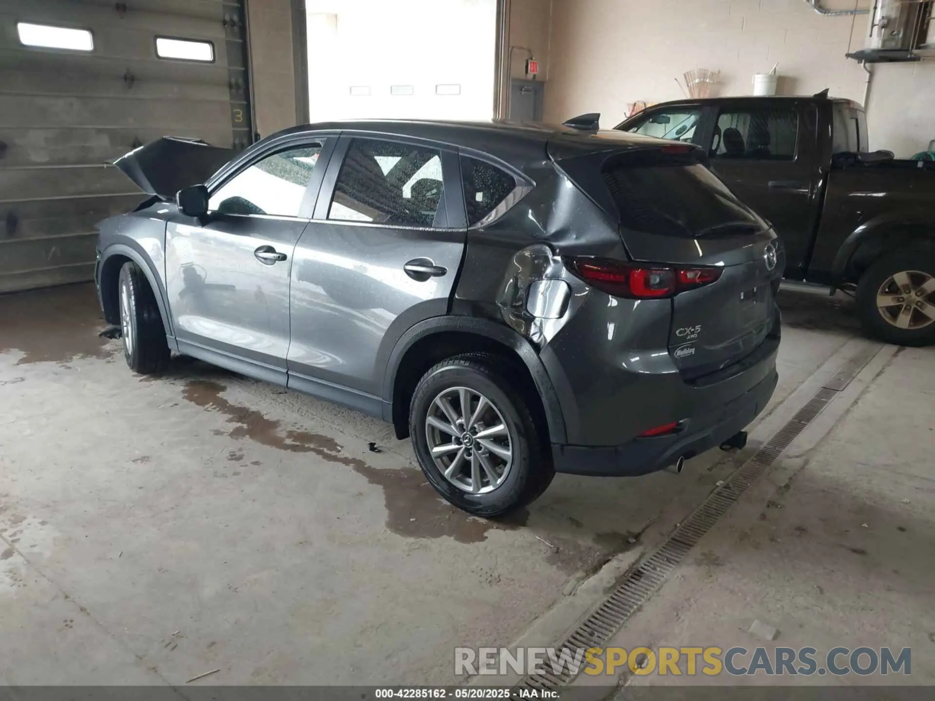 3 Photograph of a damaged car JM3KFBBM6P0103752 MAZDA CX-5 2023