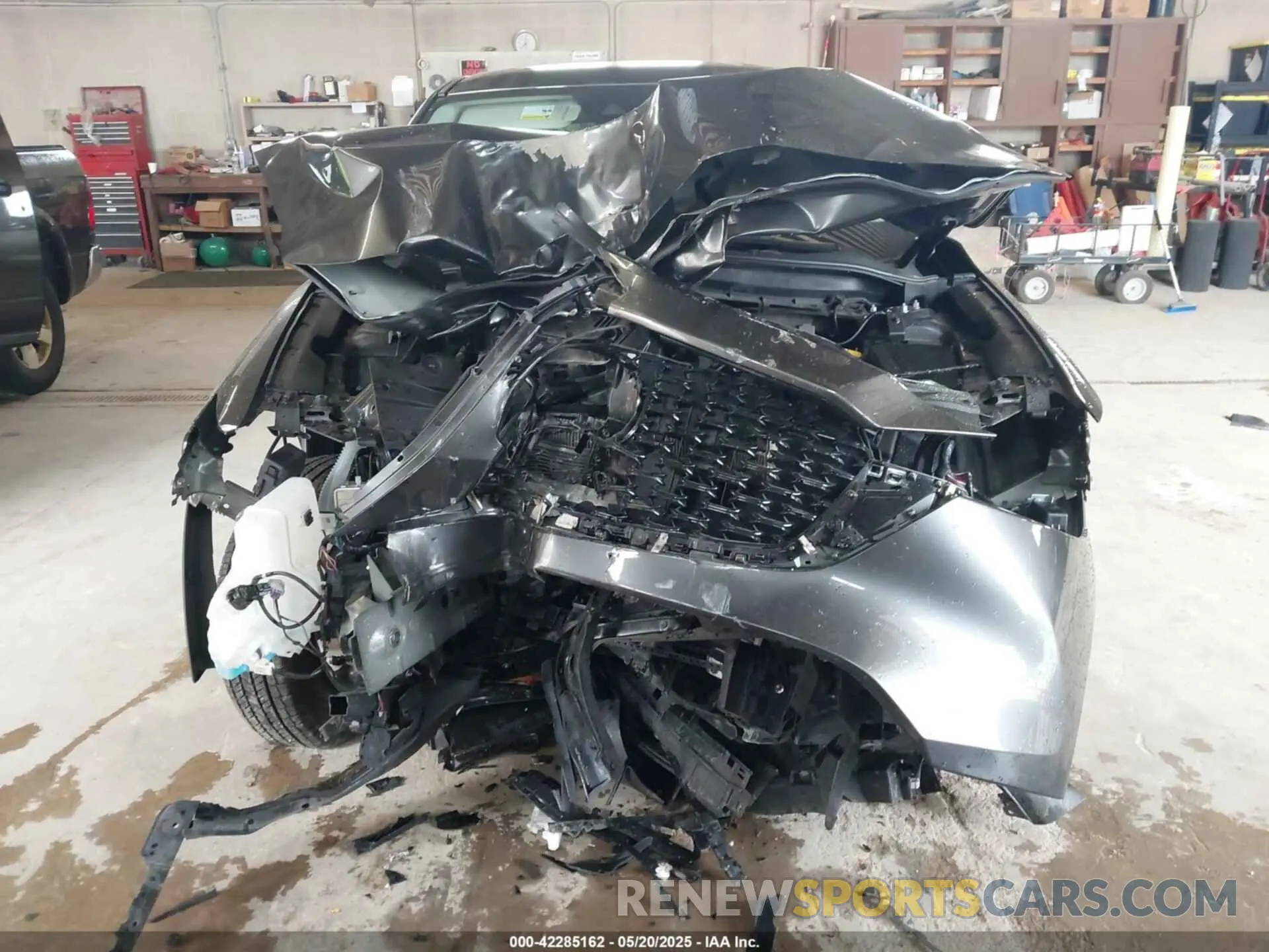 6 Photograph of a damaged car JM3KFBBM6P0103752 MAZDA CX-5 2023