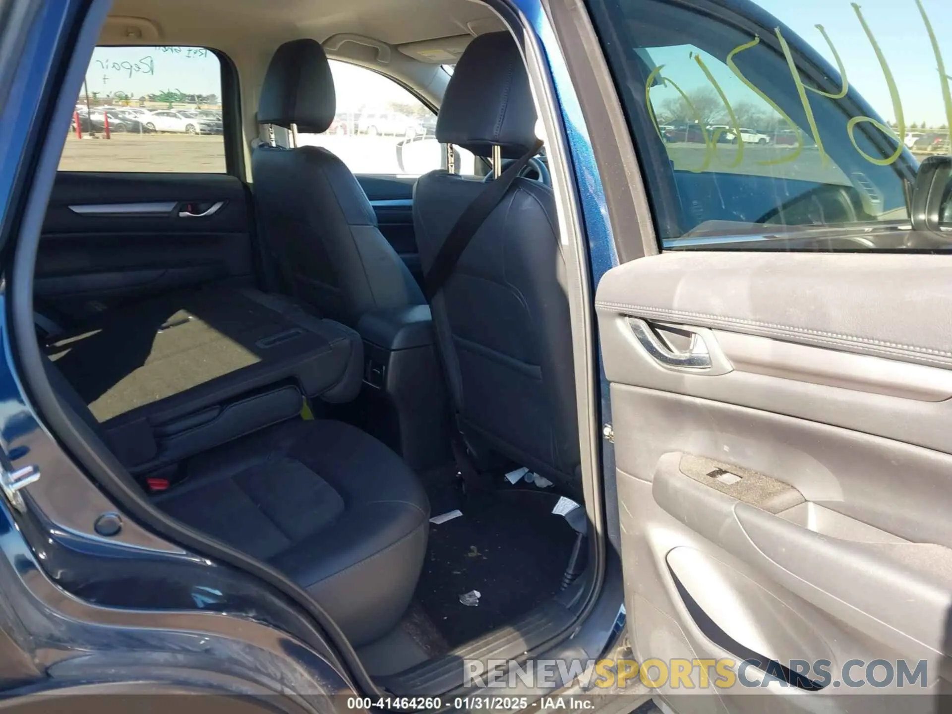 8 Photograph of a damaged car JM3KFBBM7P0171770 MAZDA CX-5 2023