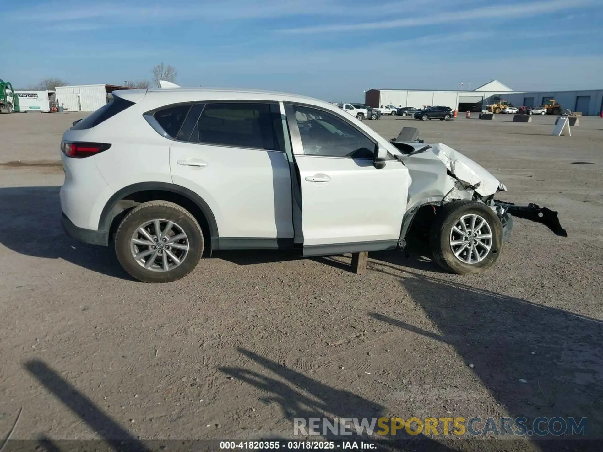 14 Photograph of a damaged car JM3KFBBM7P0285042 MAZDA CX-5 2023
