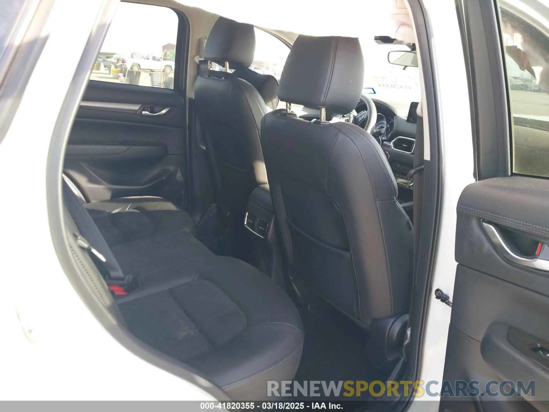 8 Photograph of a damaged car JM3KFBBM7P0285042 MAZDA CX-5 2023