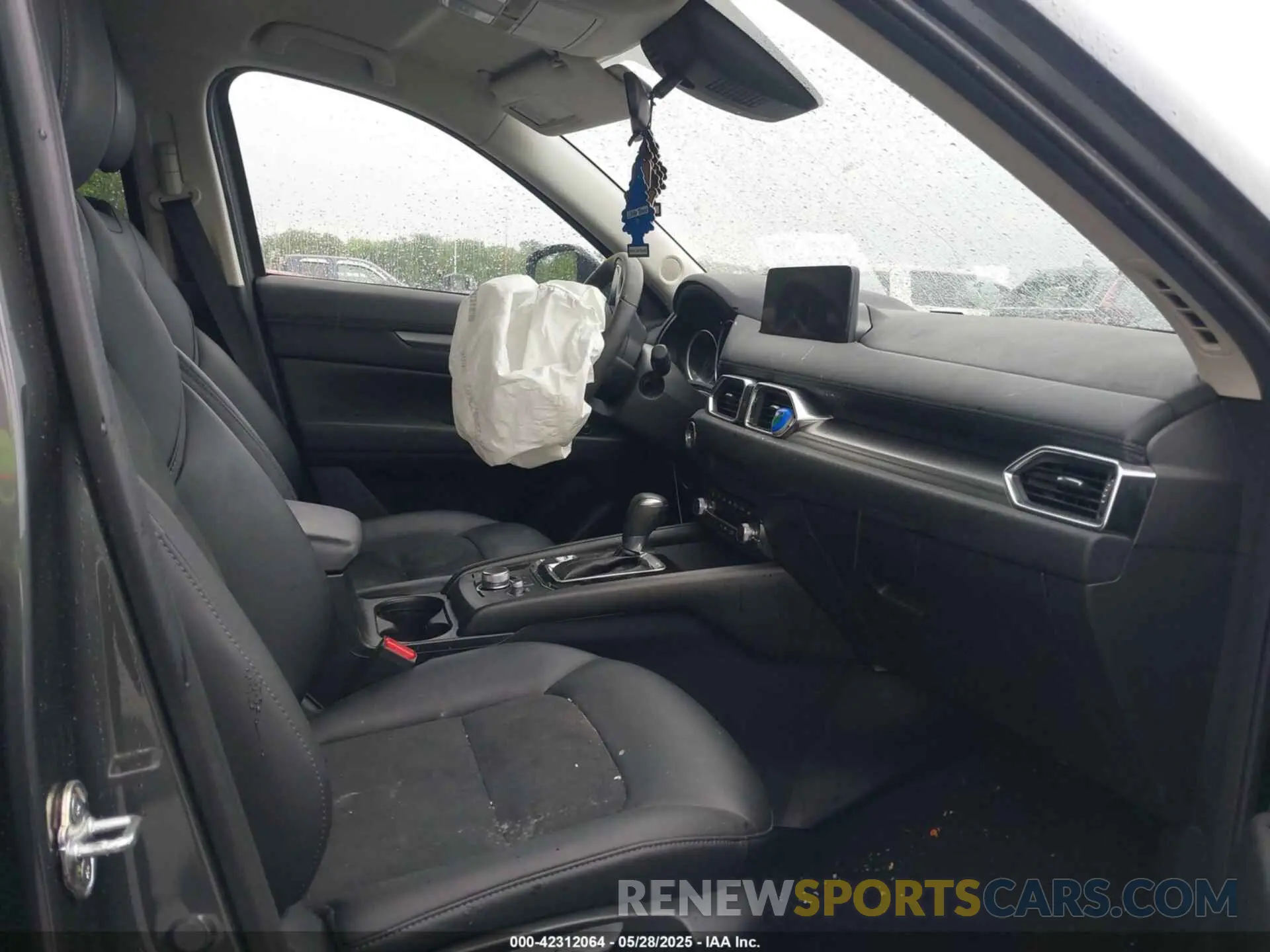 5 Photograph of a damaged car JM3KFBBM8P0138342 MAZDA CX-5 2023