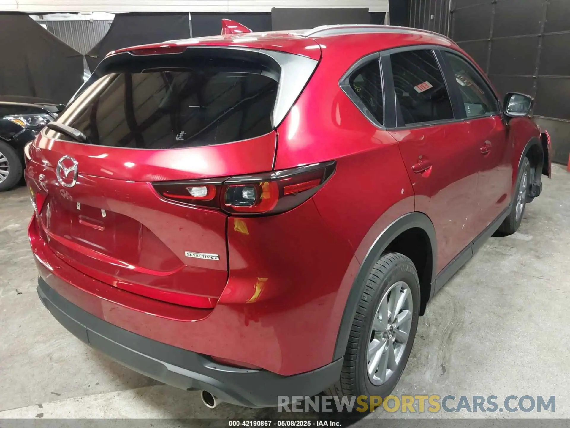4 Photograph of a damaged car JM3KFBBM8P0194734 MAZDA CX-5 2023