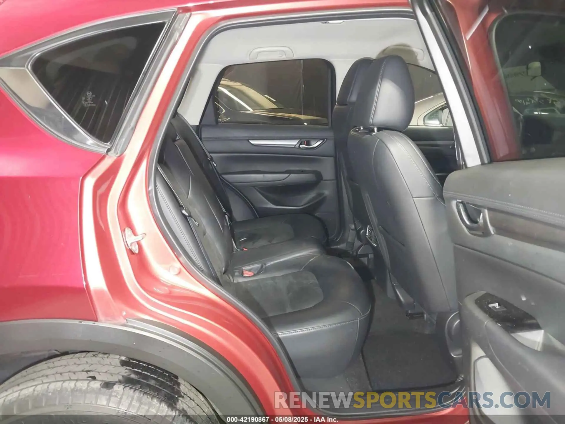 8 Photograph of a damaged car JM3KFBBM8P0194734 MAZDA CX-5 2023