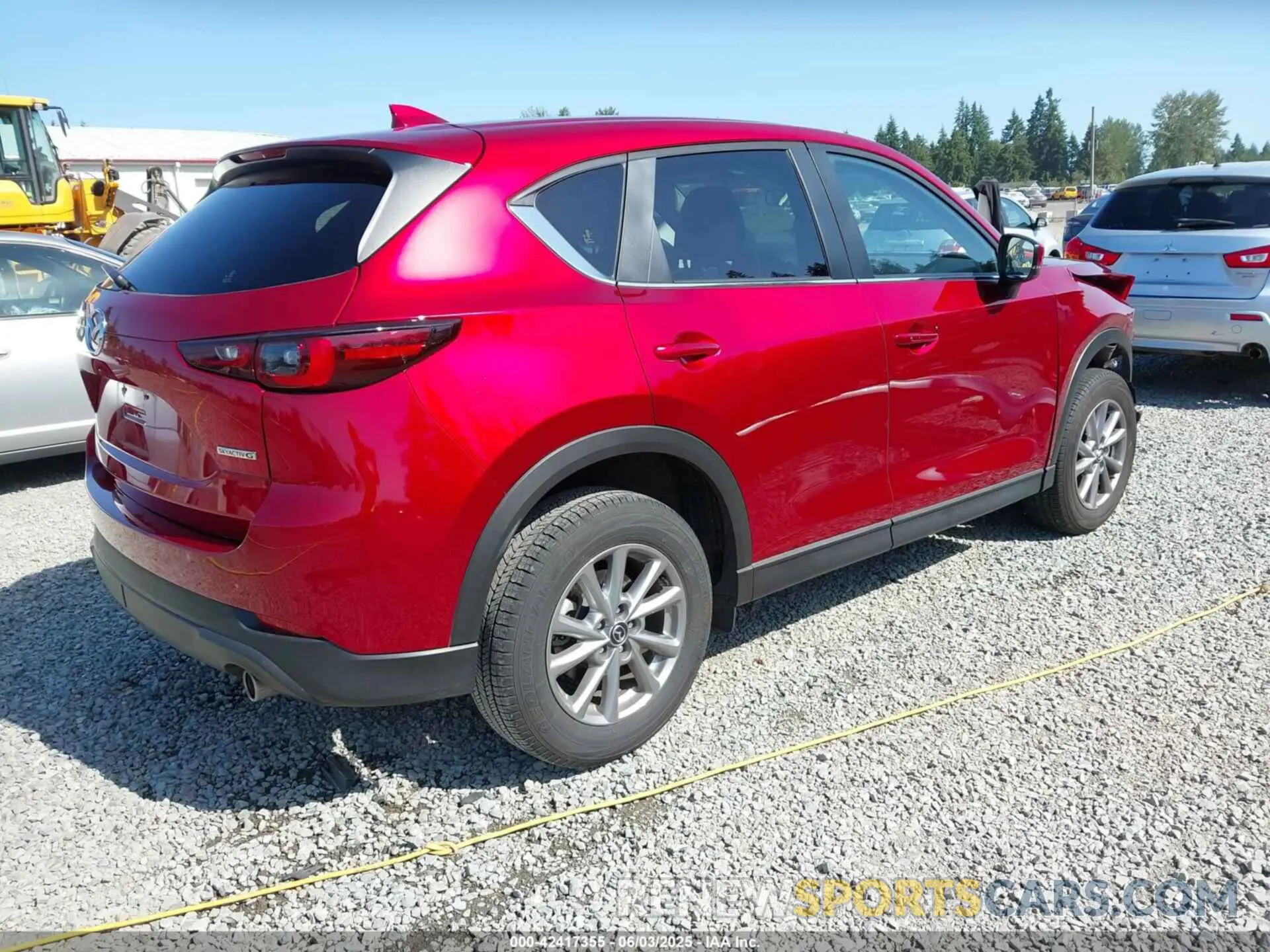 4 Photograph of a damaged car JM3KFBBM8P0255872 MAZDA CX-5 2023