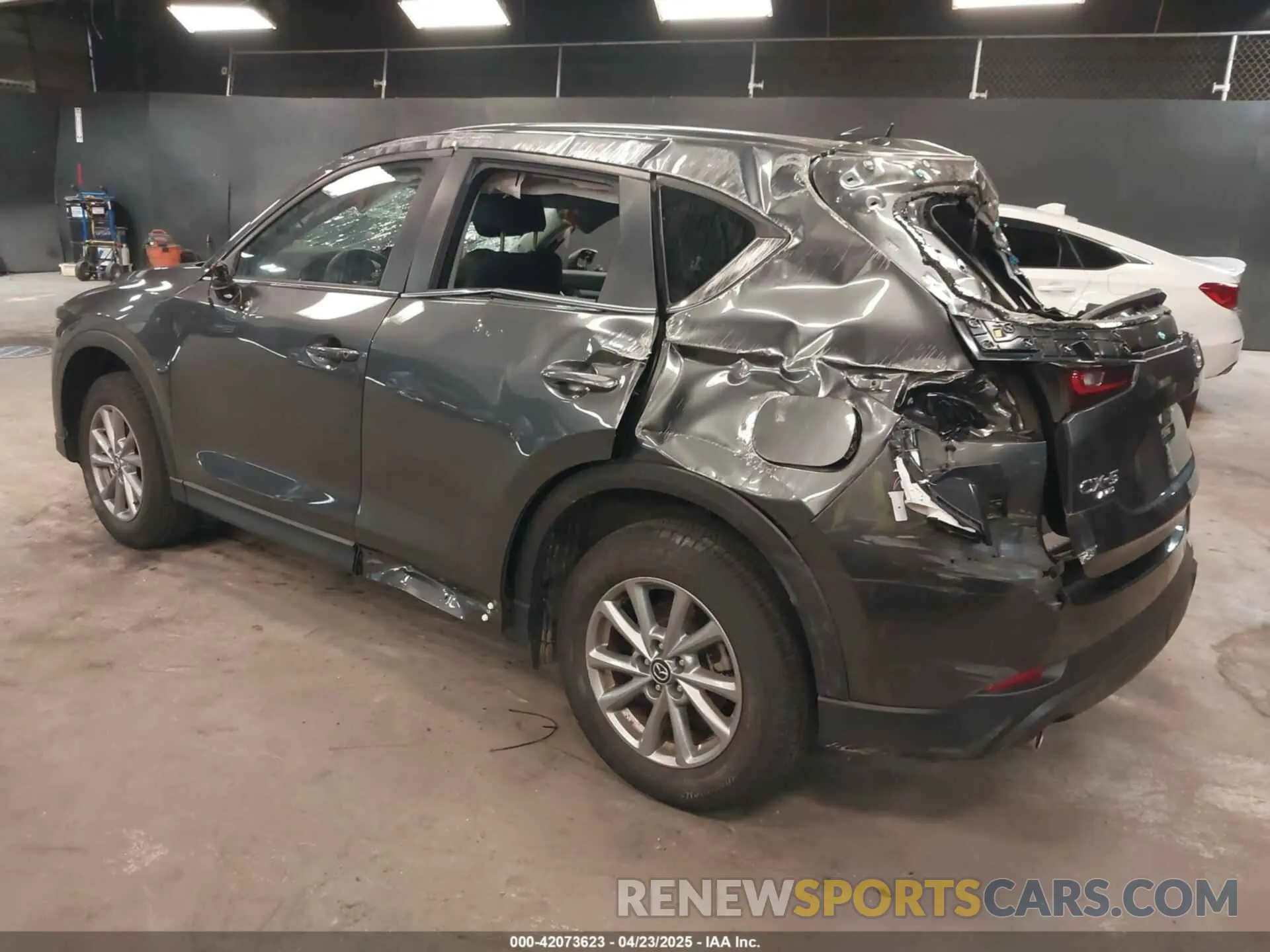 3 Photograph of a damaged car JM3KFBBM8P0281677 MAZDA CX-5 2023