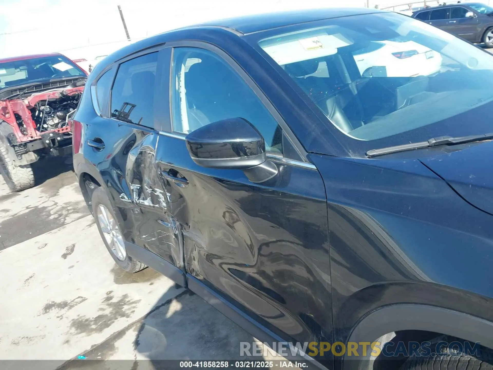 6 Photograph of a damaged car JM3KFBBM9P0271823 MAZDA CX-5 2023