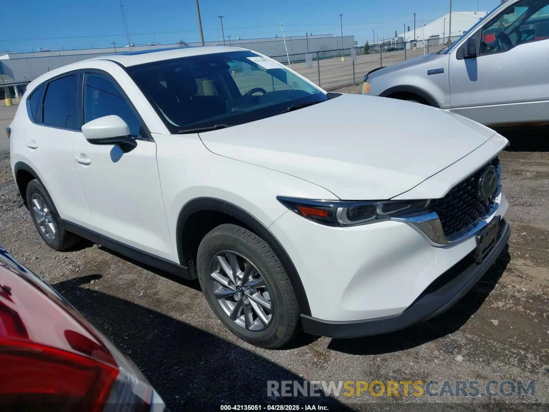 1 Photograph of a damaged car JM3KFBCM0P0139564 MAZDA CX-5 2023