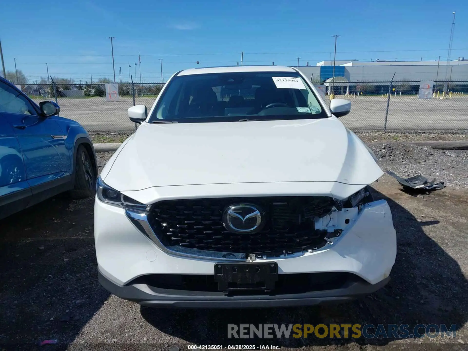 12 Photograph of a damaged car JM3KFBCM0P0139564 MAZDA CX-5 2023