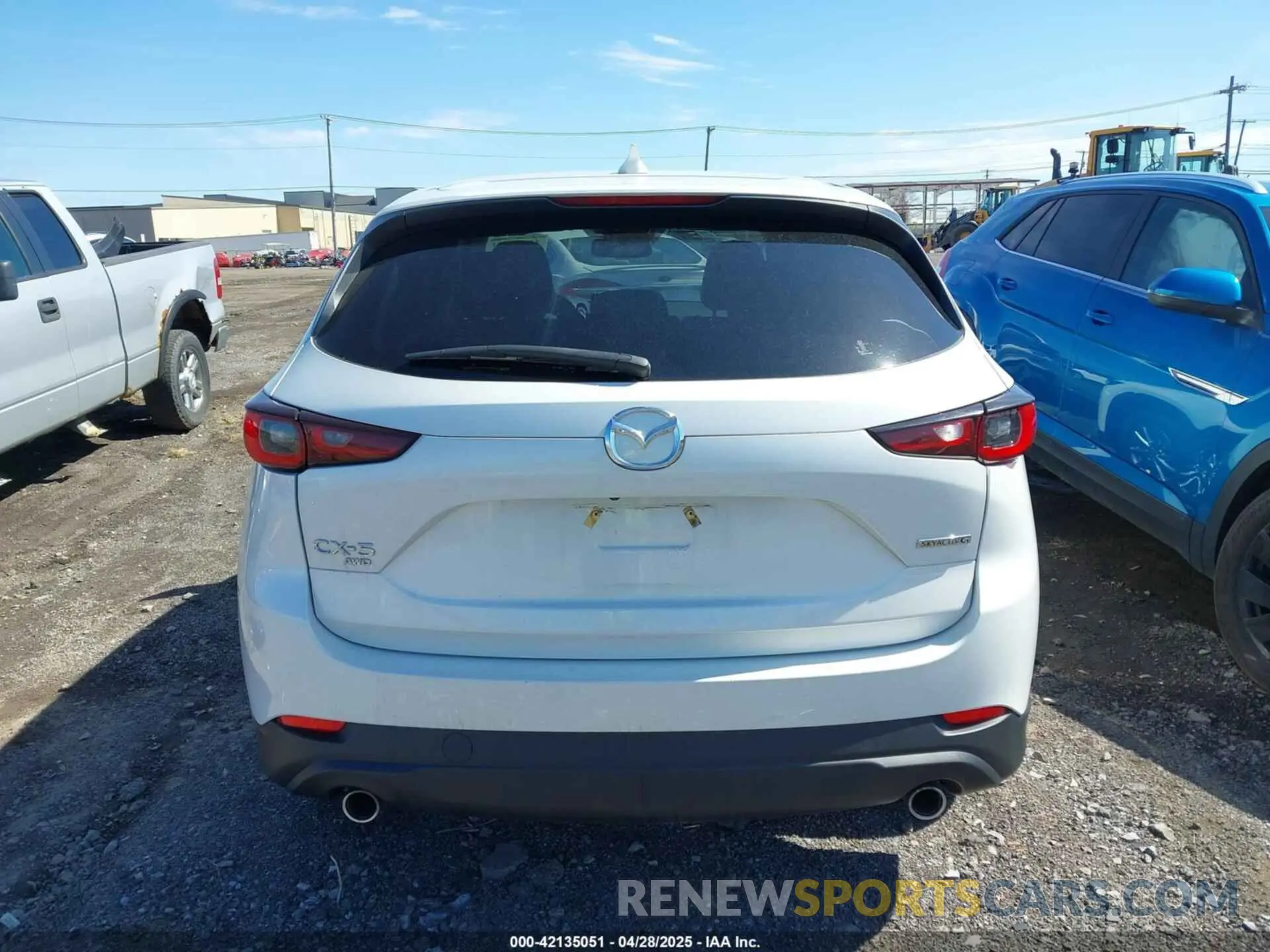 16 Photograph of a damaged car JM3KFBCM0P0139564 MAZDA CX-5 2023