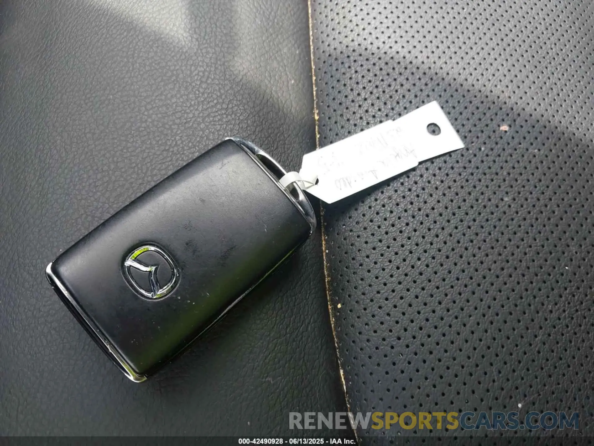 11 Photograph of a damaged car JM3KFBCM0P0179160 MAZDA CX-5 2023
