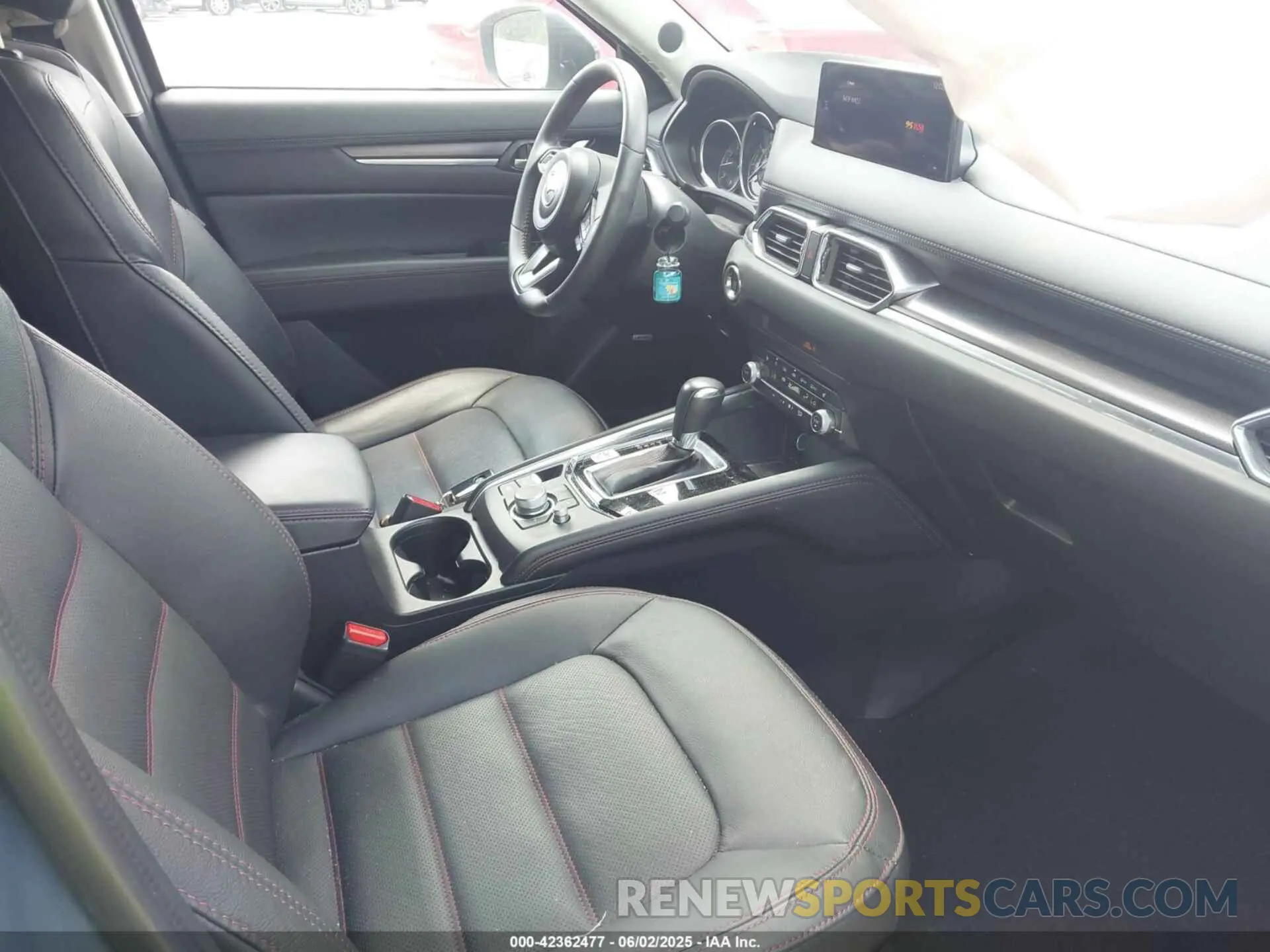5 Photograph of a damaged car JM3KFBCM0P0240653 MAZDA CX-5 2023