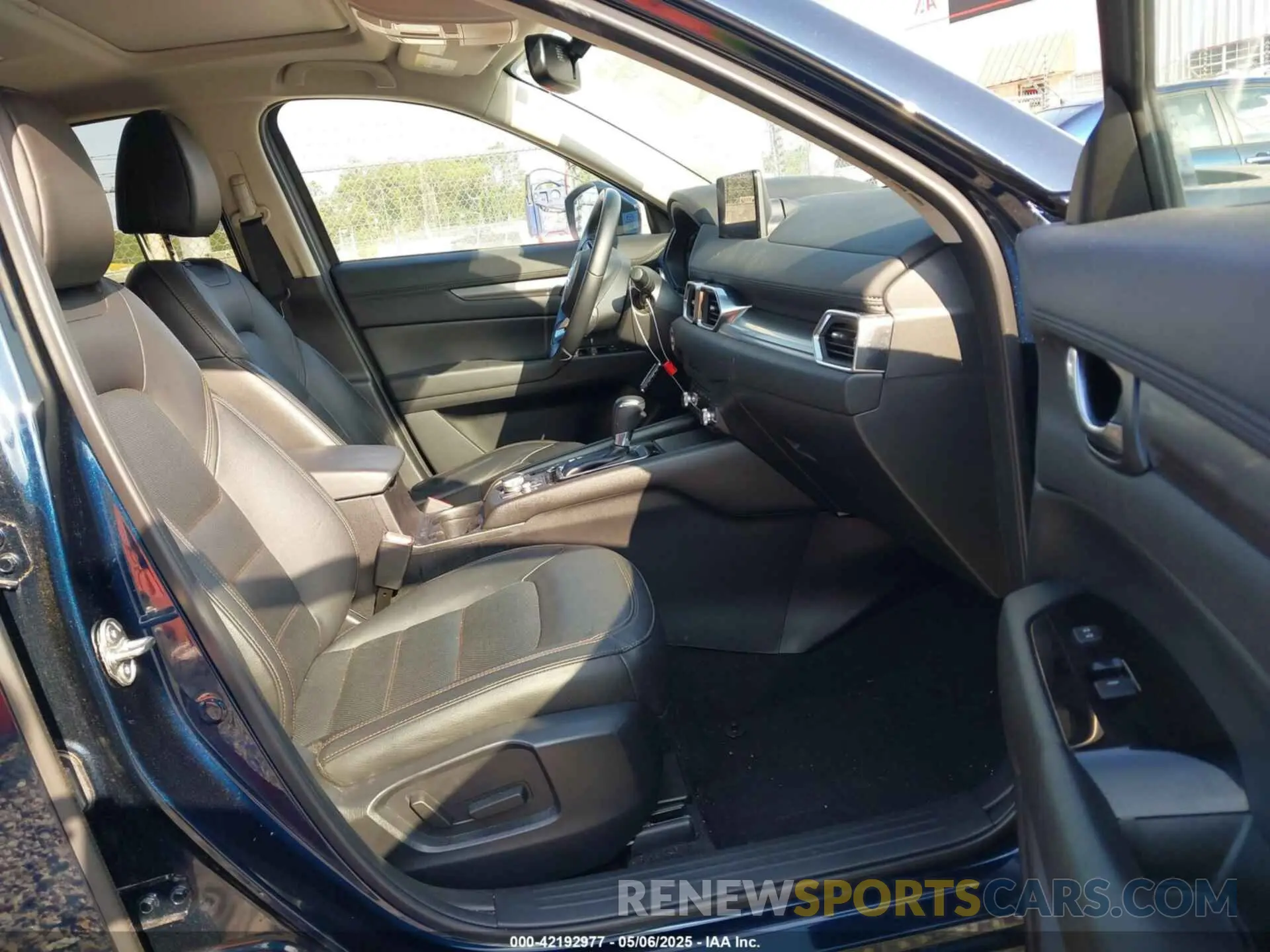 5 Photograph of a damaged car JM3KFBCM1P0260992 MAZDA CX-5 2023