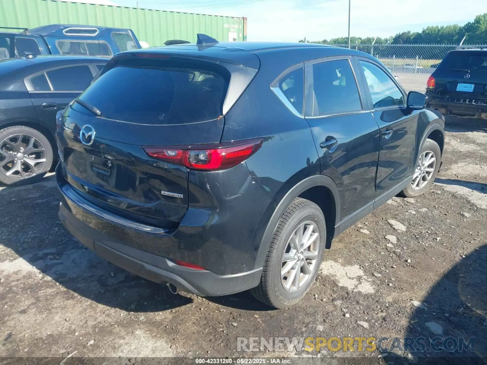4 Photograph of a damaged car JM3KFBCM1P0264122 MAZDA CX-5 2023