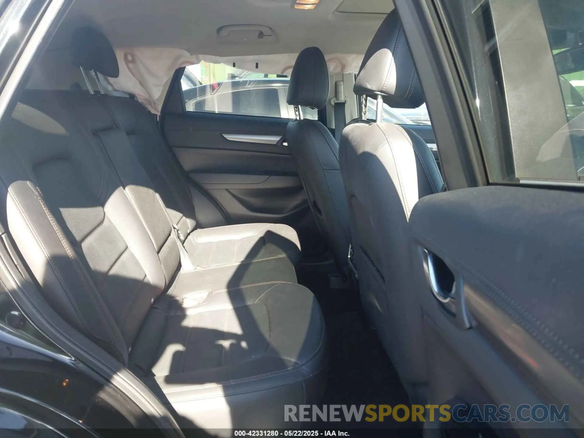 8 Photograph of a damaged car JM3KFBCM1P0264122 MAZDA CX-5 2023