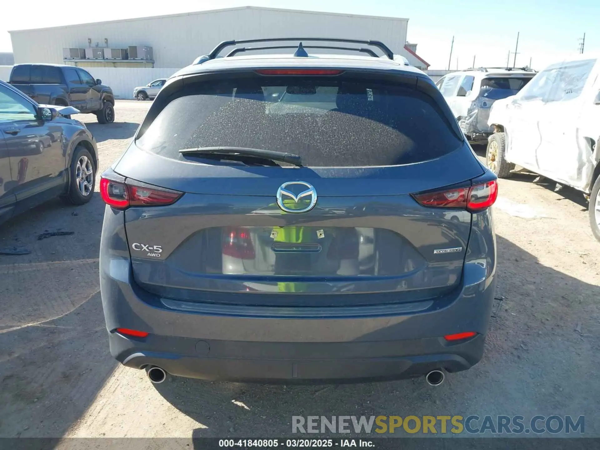17 Photograph of a damaged car JM3KFBCM3P0200261 MAZDA CX-5 2023