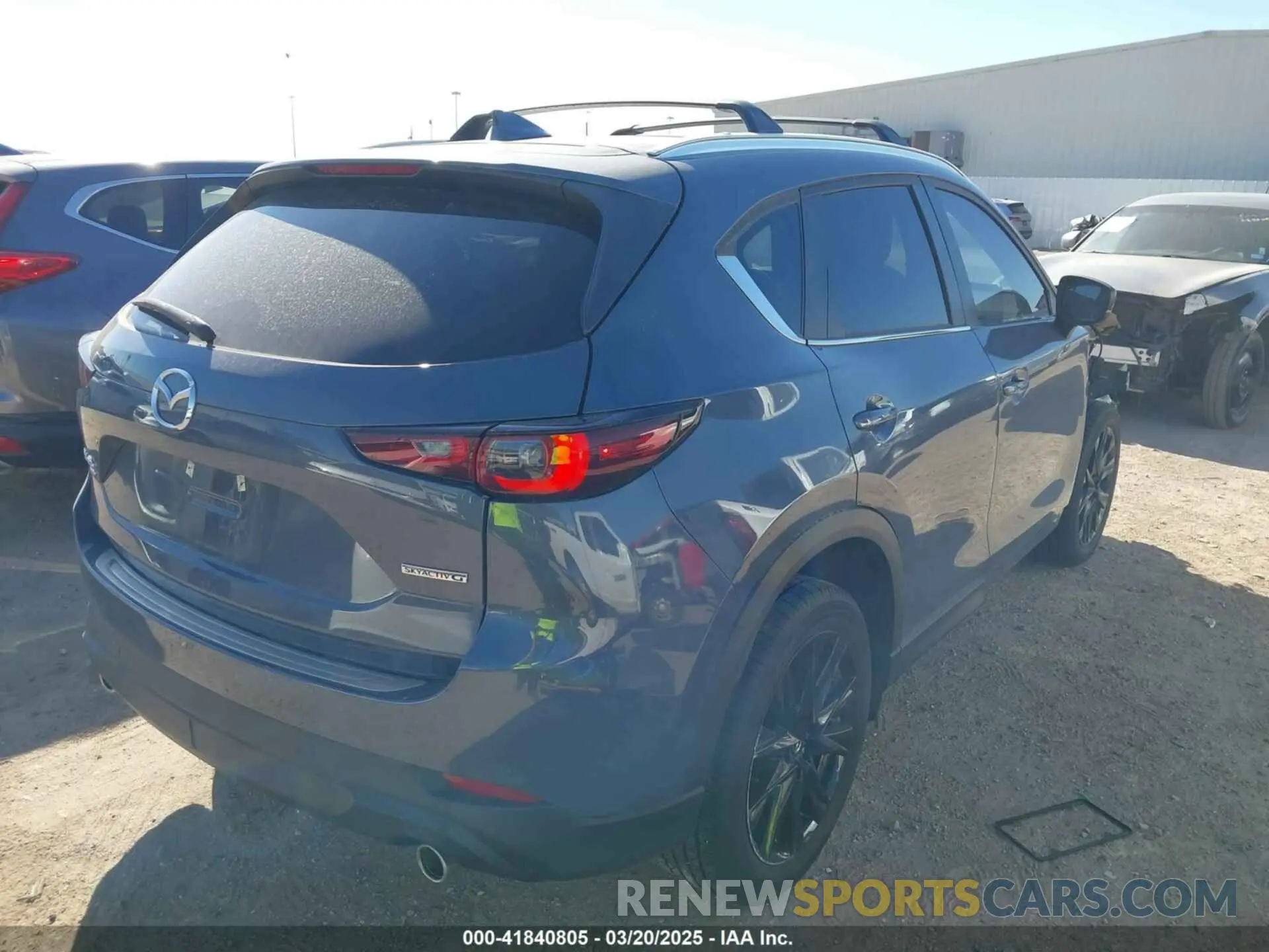 4 Photograph of a damaged car JM3KFBCM3P0200261 MAZDA CX-5 2023