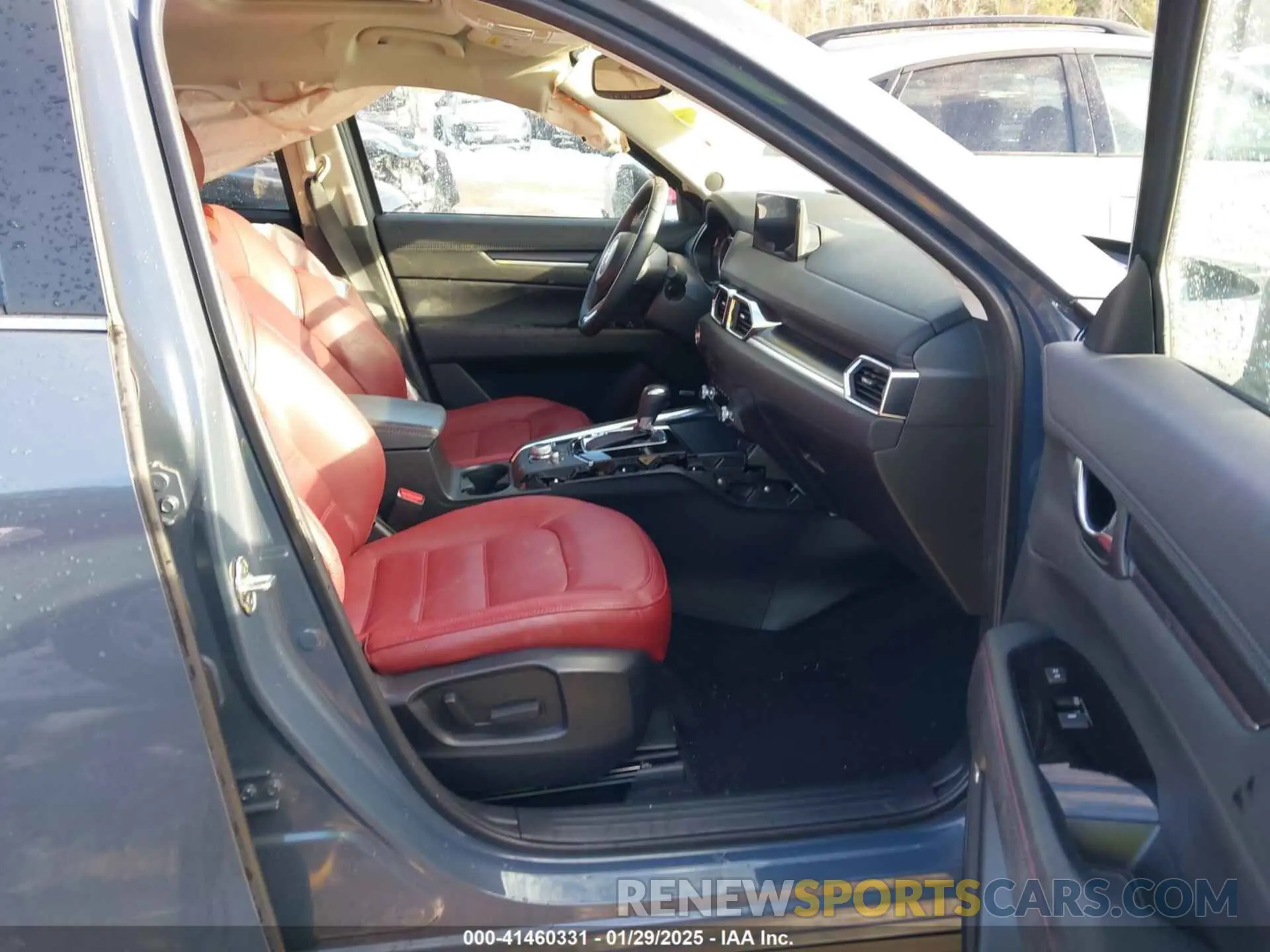5 Photograph of a damaged car JM3KFBCM3P0219022 MAZDA CX-5 2023