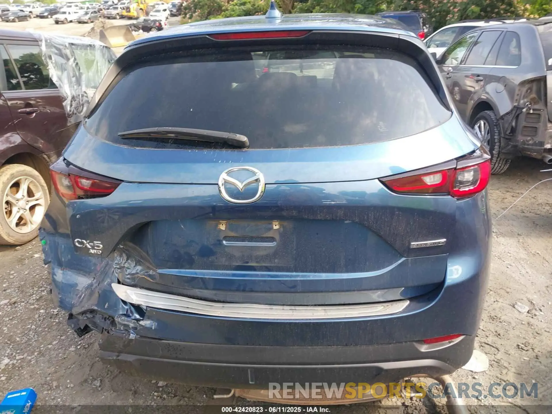 16 Photograph of a damaged car JM3KFBCM3P0255230 MAZDA CX-5 2023