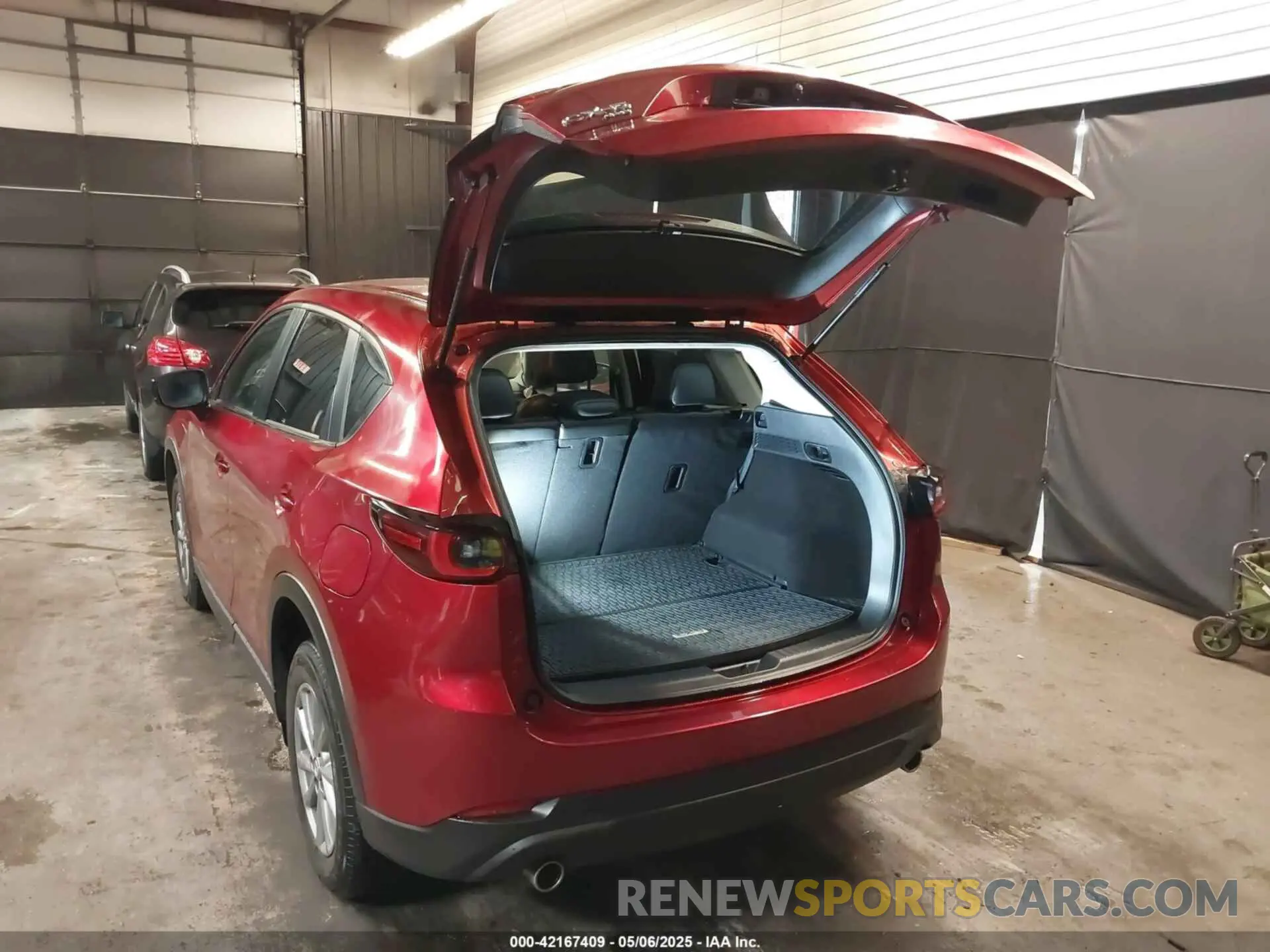 3 Photograph of a damaged car JM3KFBCM4P0129717 MAZDA CX-5 2023