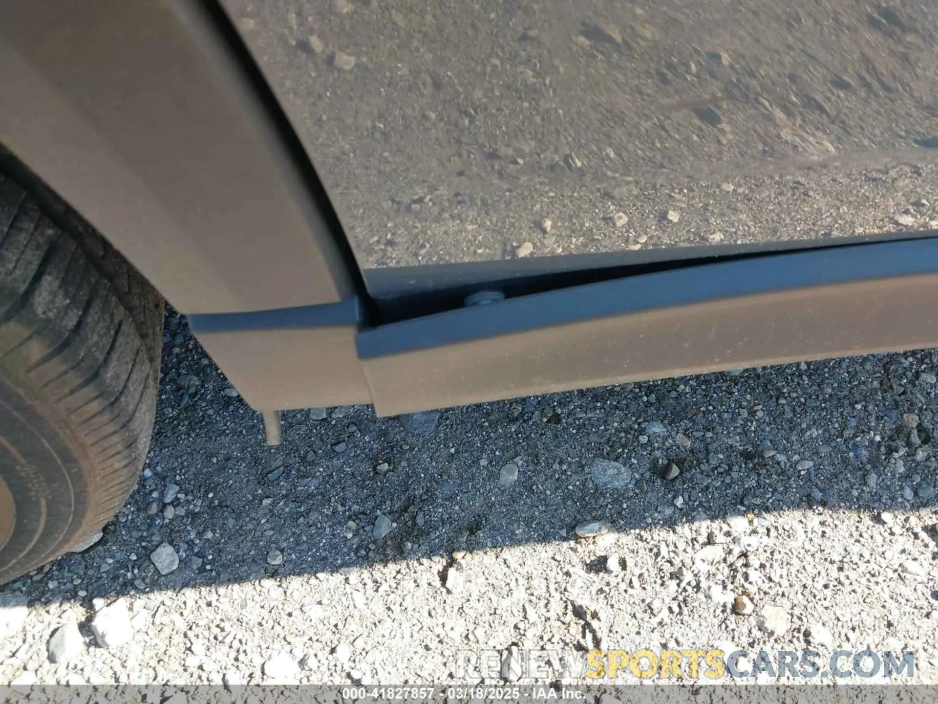 18 Photograph of a damaged car JM3KFBCM5P0102946 MAZDA CX-5 2023
