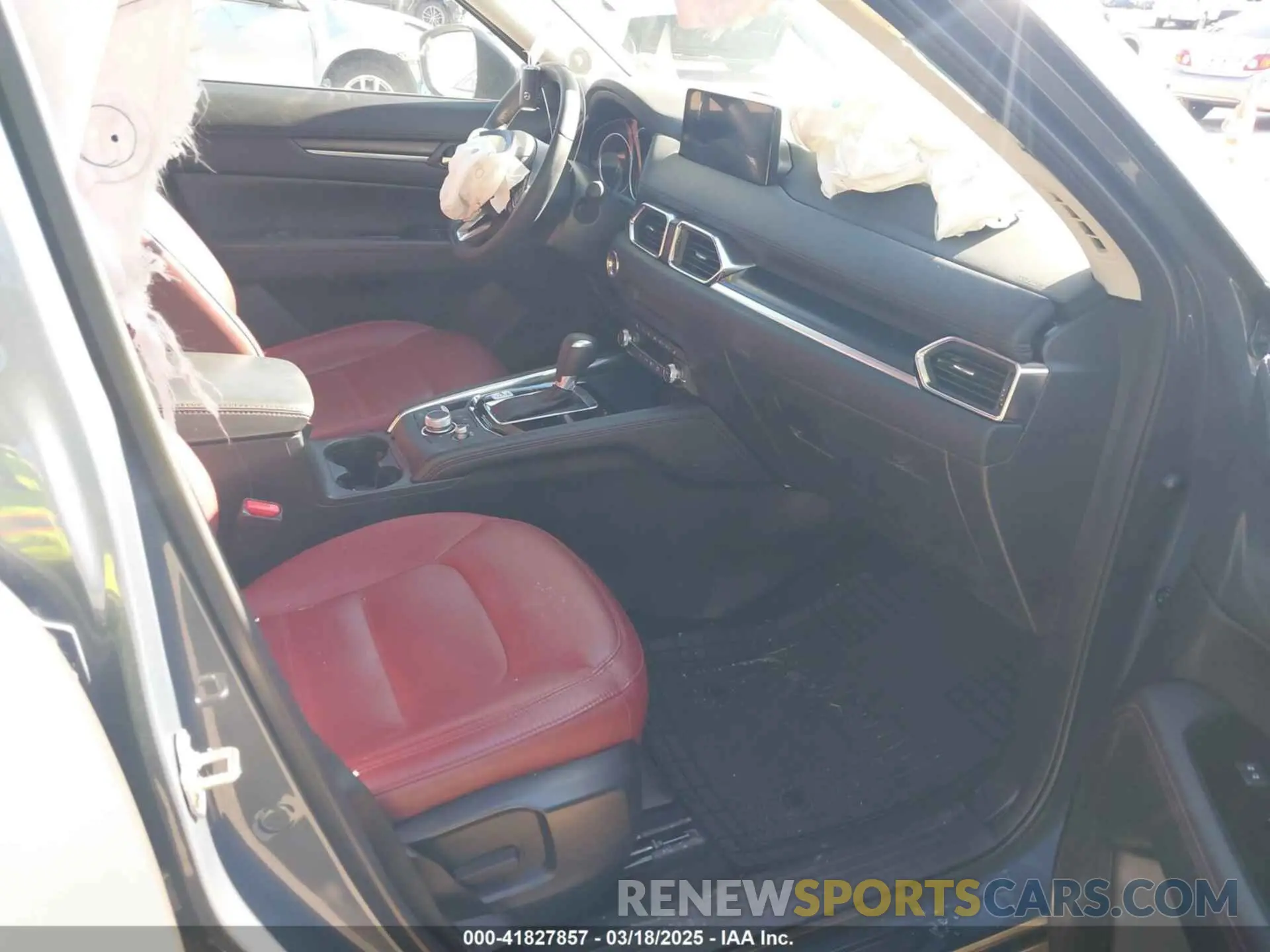 5 Photograph of a damaged car JM3KFBCM5P0102946 MAZDA CX-5 2023