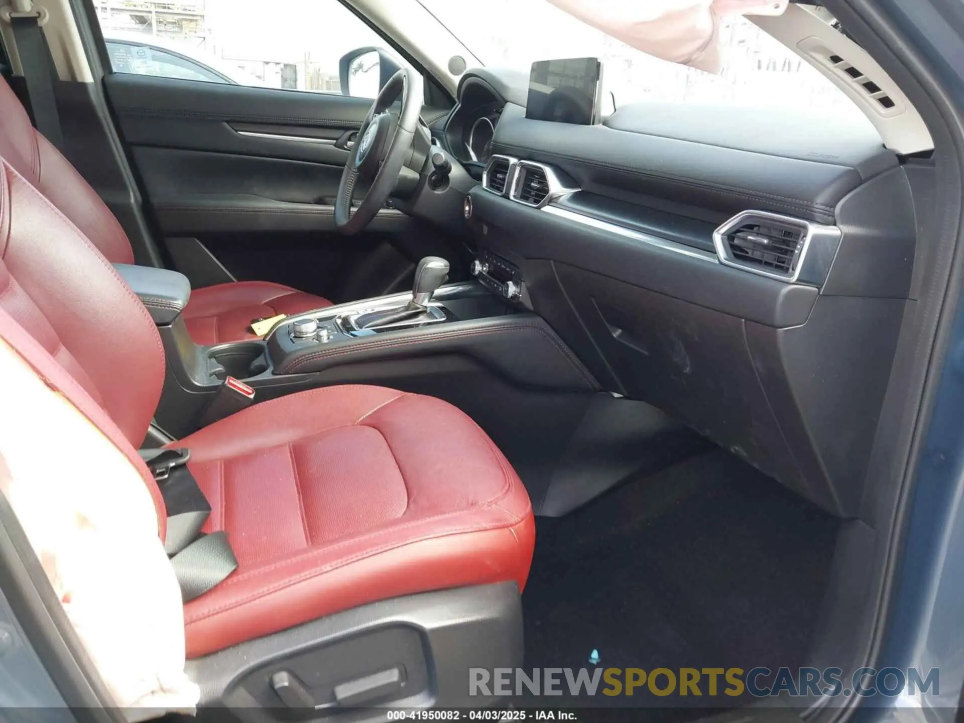 5 Photograph of a damaged car JM3KFBCM5P0179543 MAZDA CX-5 2023
