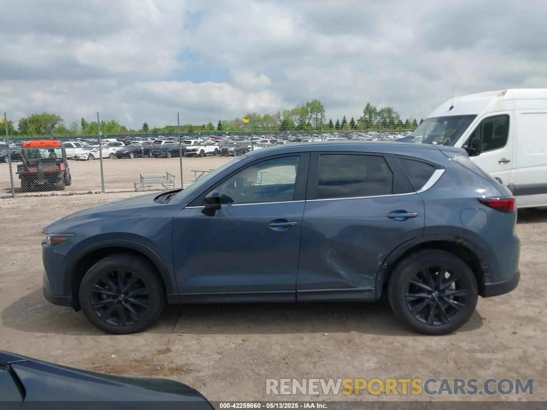 14 Photograph of a damaged car JM3KFBCM5P0227266 MAZDA CX-5 2023